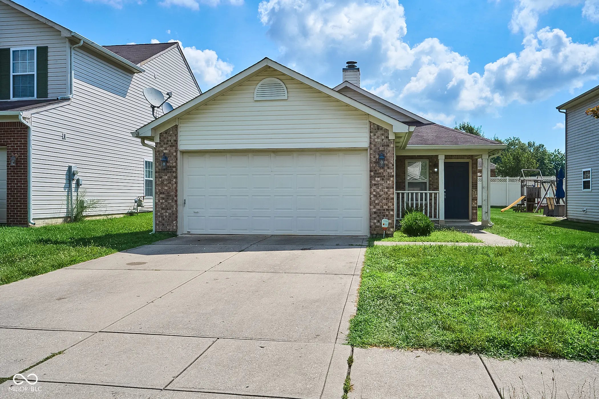 8015 Whitaker Valley Boulevard, Indianapolis