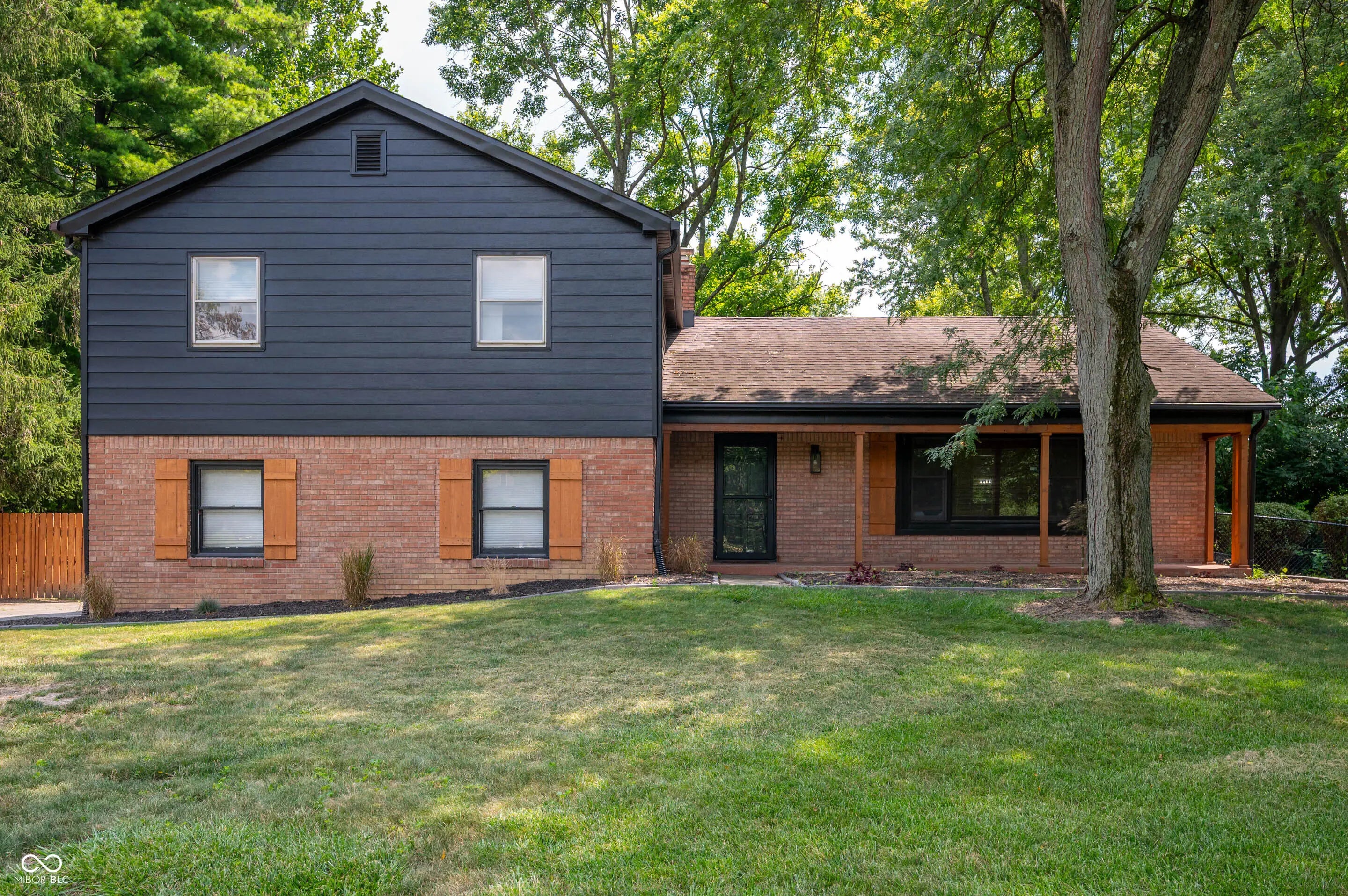 5843 Eastview Court, Indianapolis