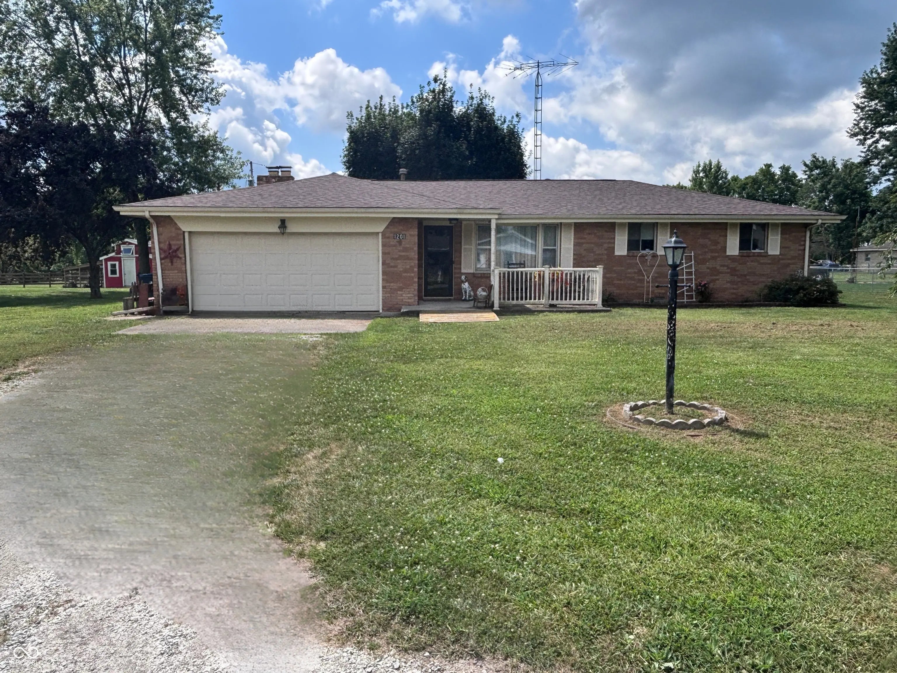 1201 W Skyline Drive, New Castle