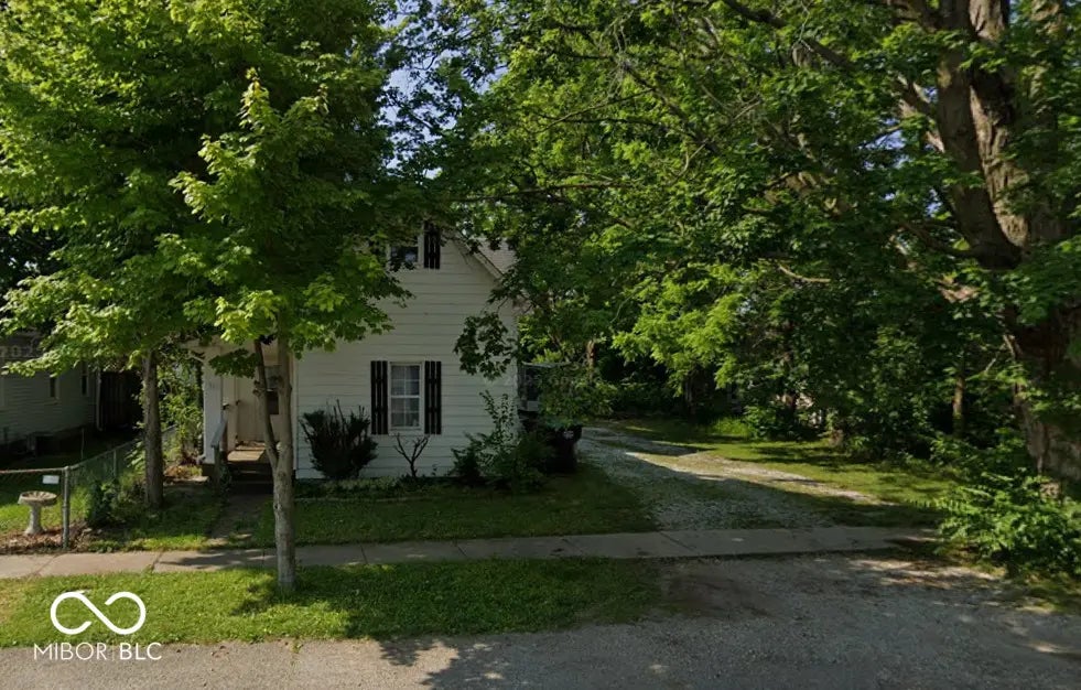 541 Forest Avenue, Greenwood