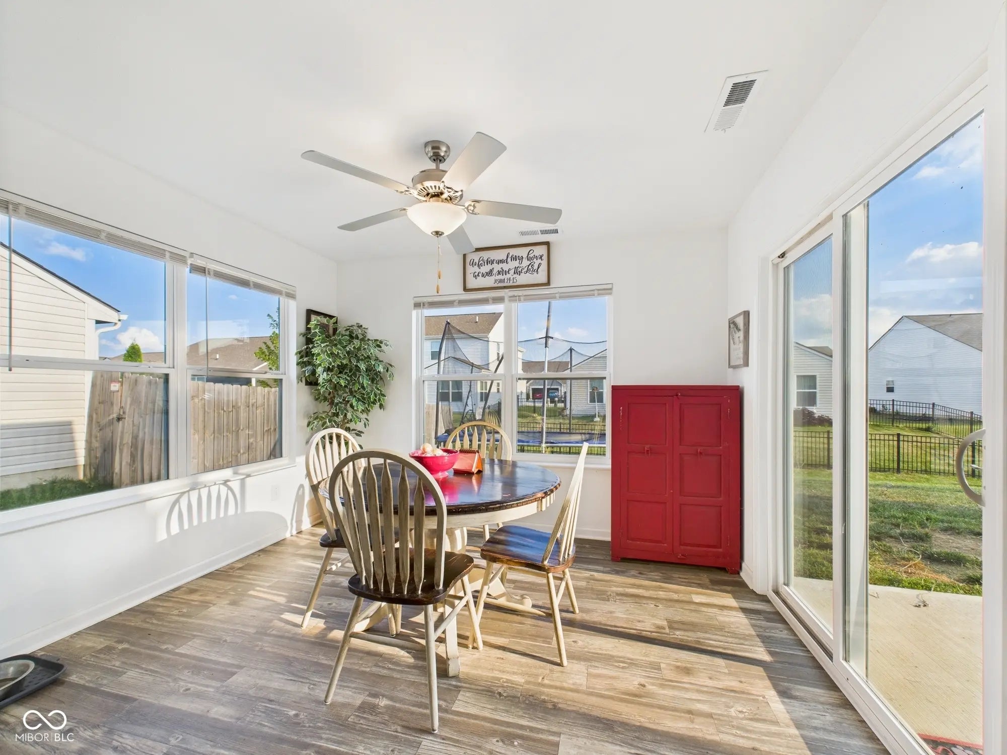 516 Buckthorn Lane MLS 22055832 Maple Run photo 11