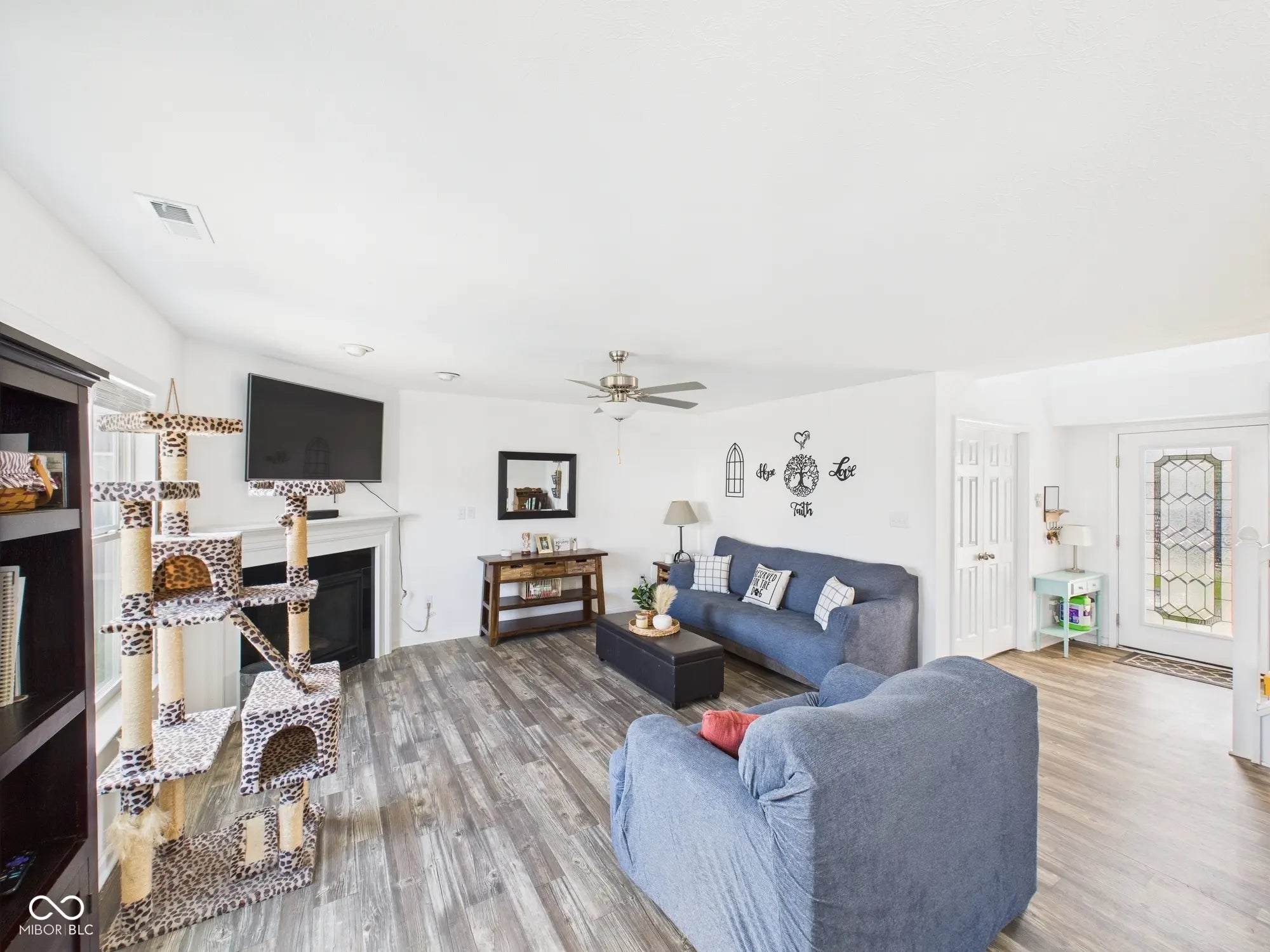 516 Buckthorn Lane MLS 22055832 Maple Run photo 6