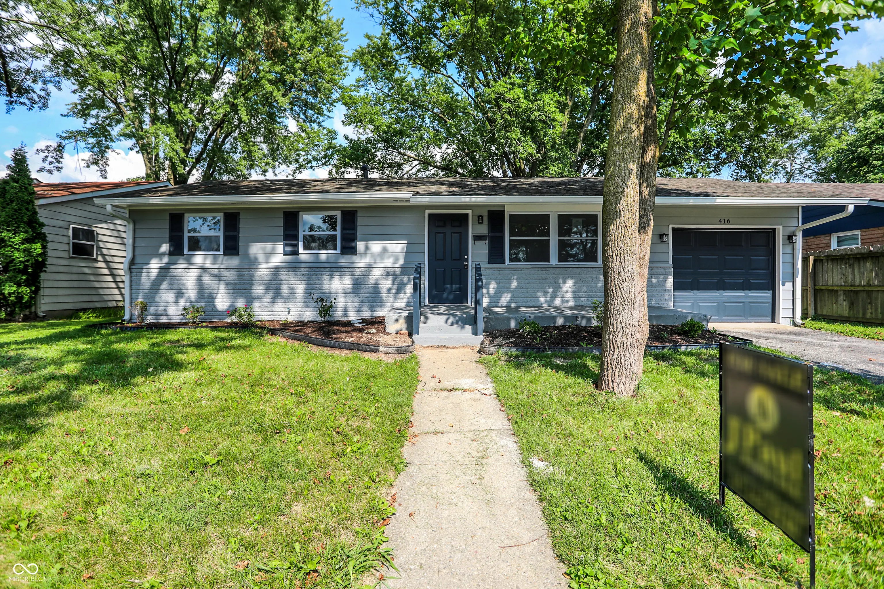 416 Linden Lane, Plainfield