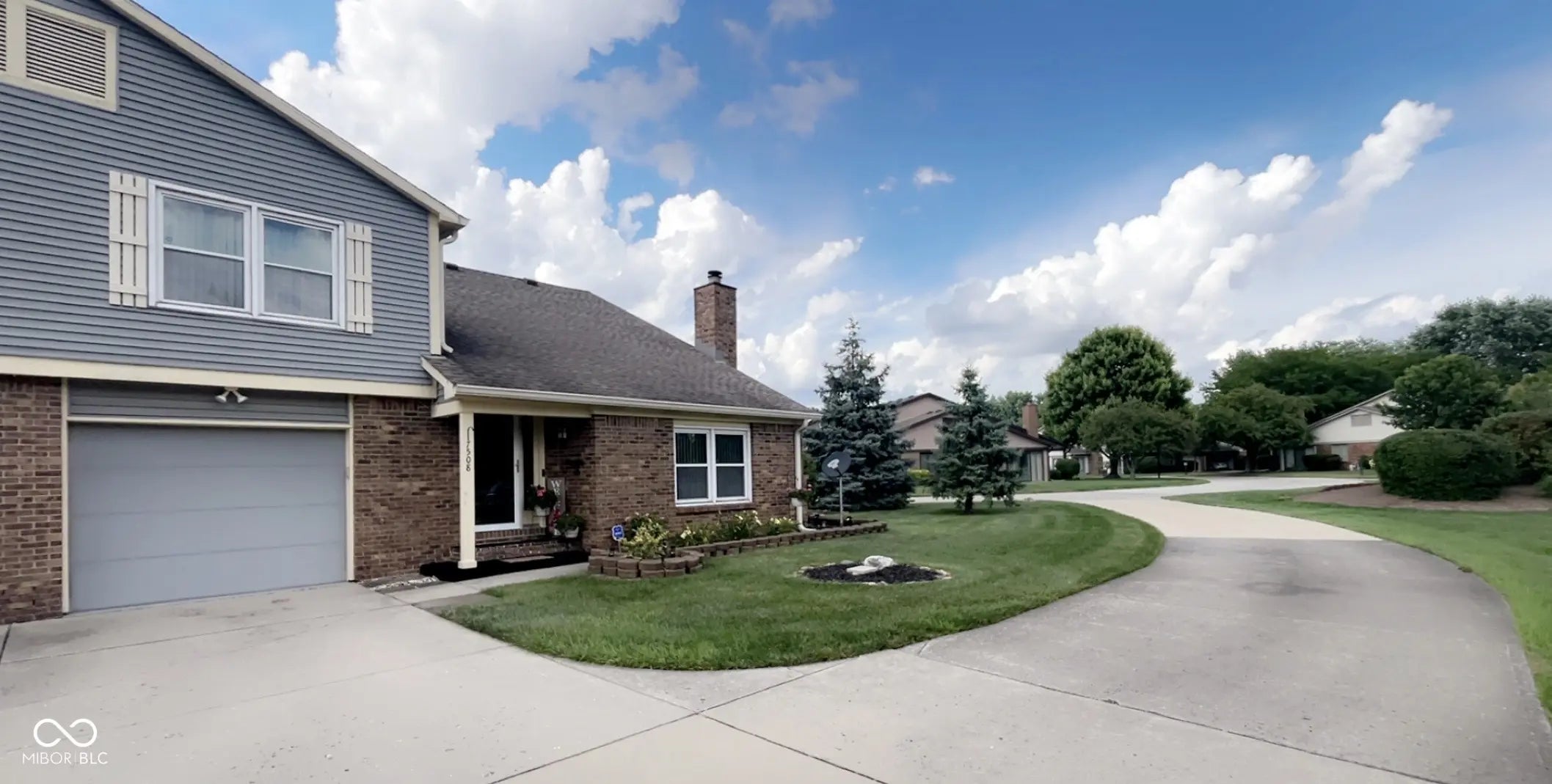 7508 Farm View Cir W, Indianapolis
