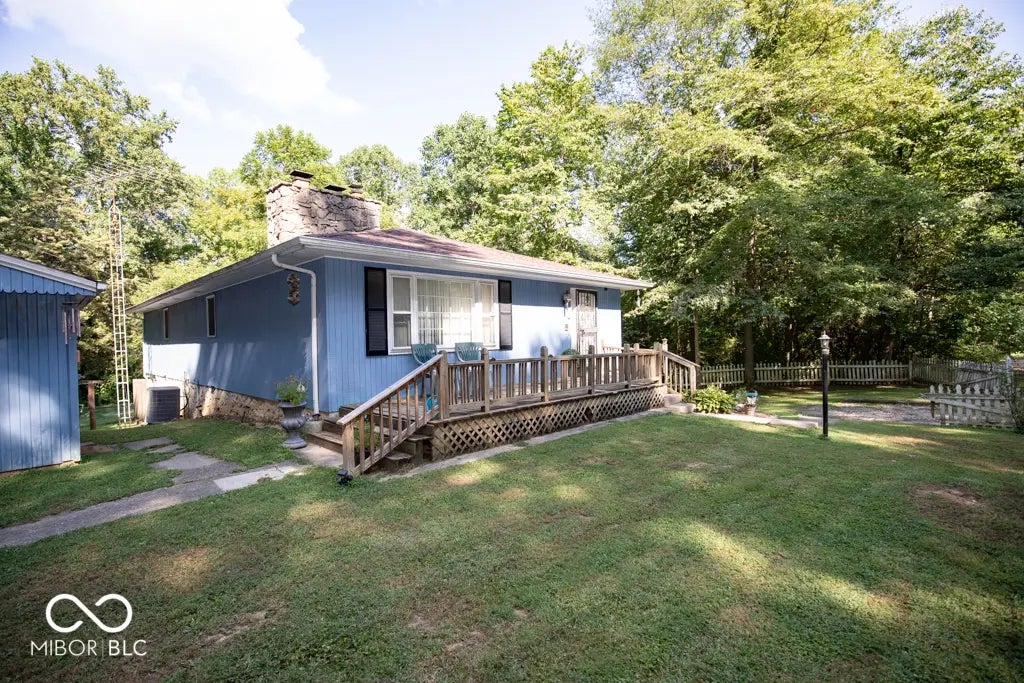 Photo of 1343 Fair Oaks Court North Vernon, IN 47265
