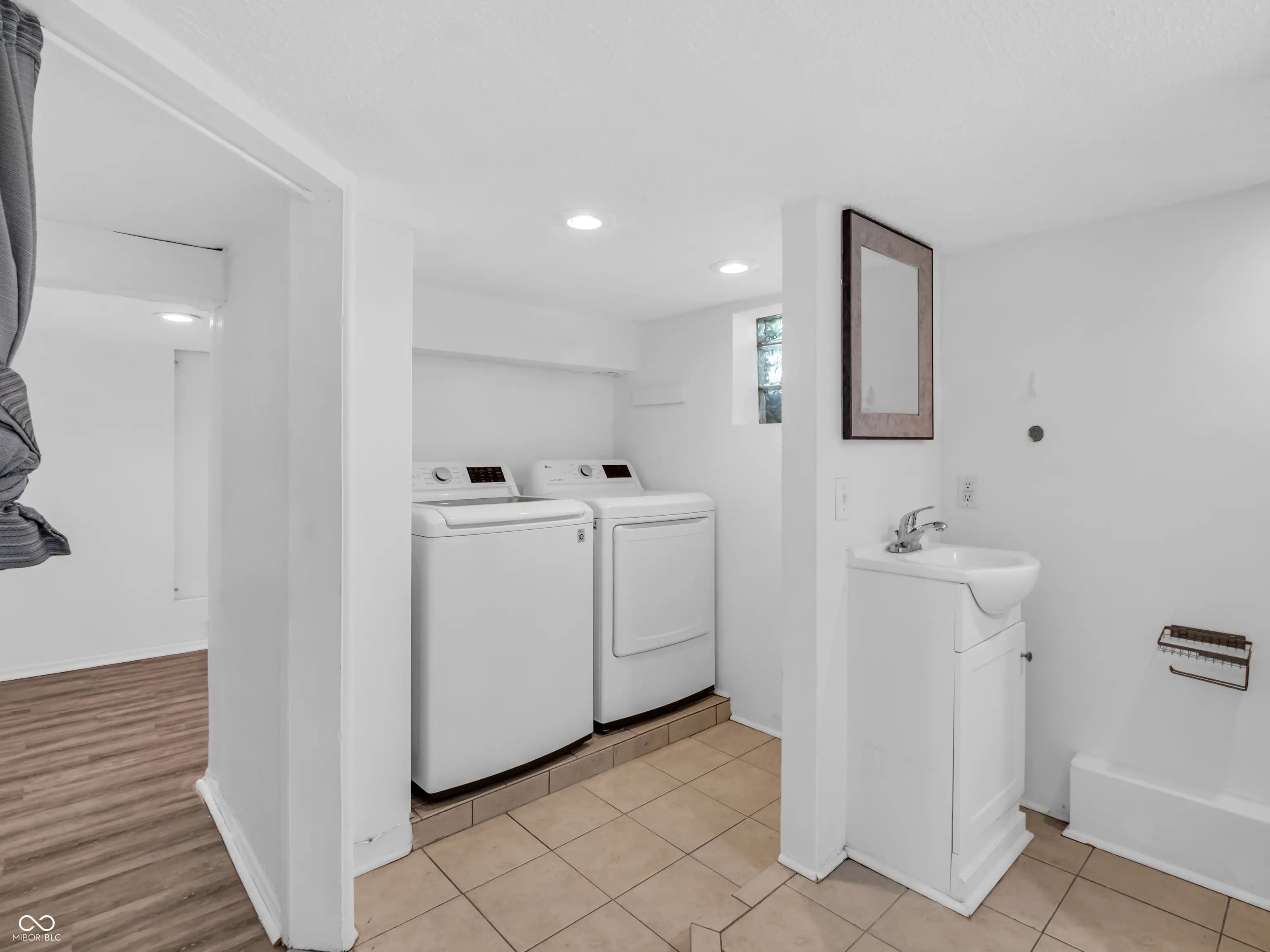 209 S 6th Avenue MLS 22056015 Beech Grove photo 24