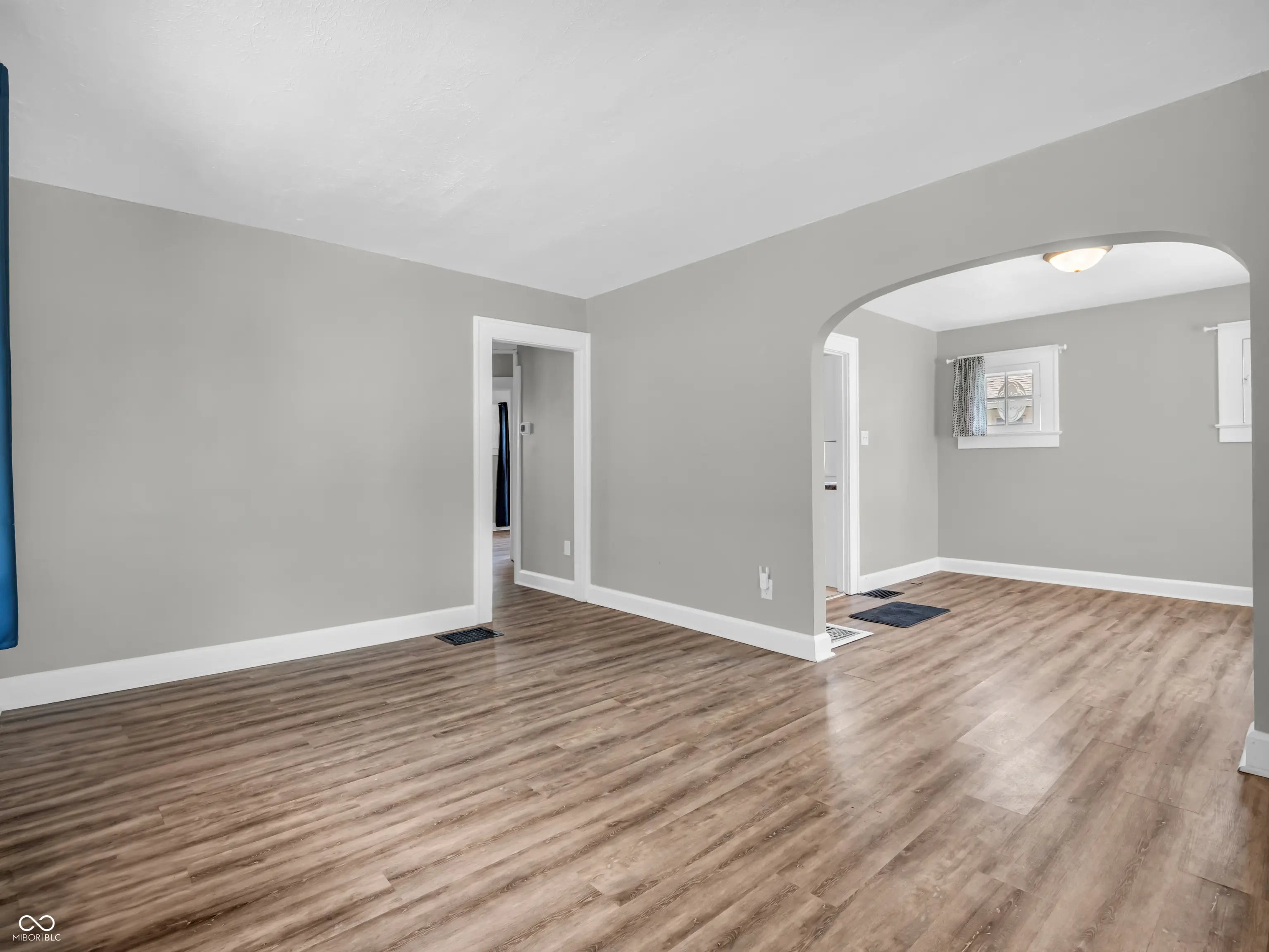 209 S 6th Avenue MLS 22056015 Beech Grove photo 4