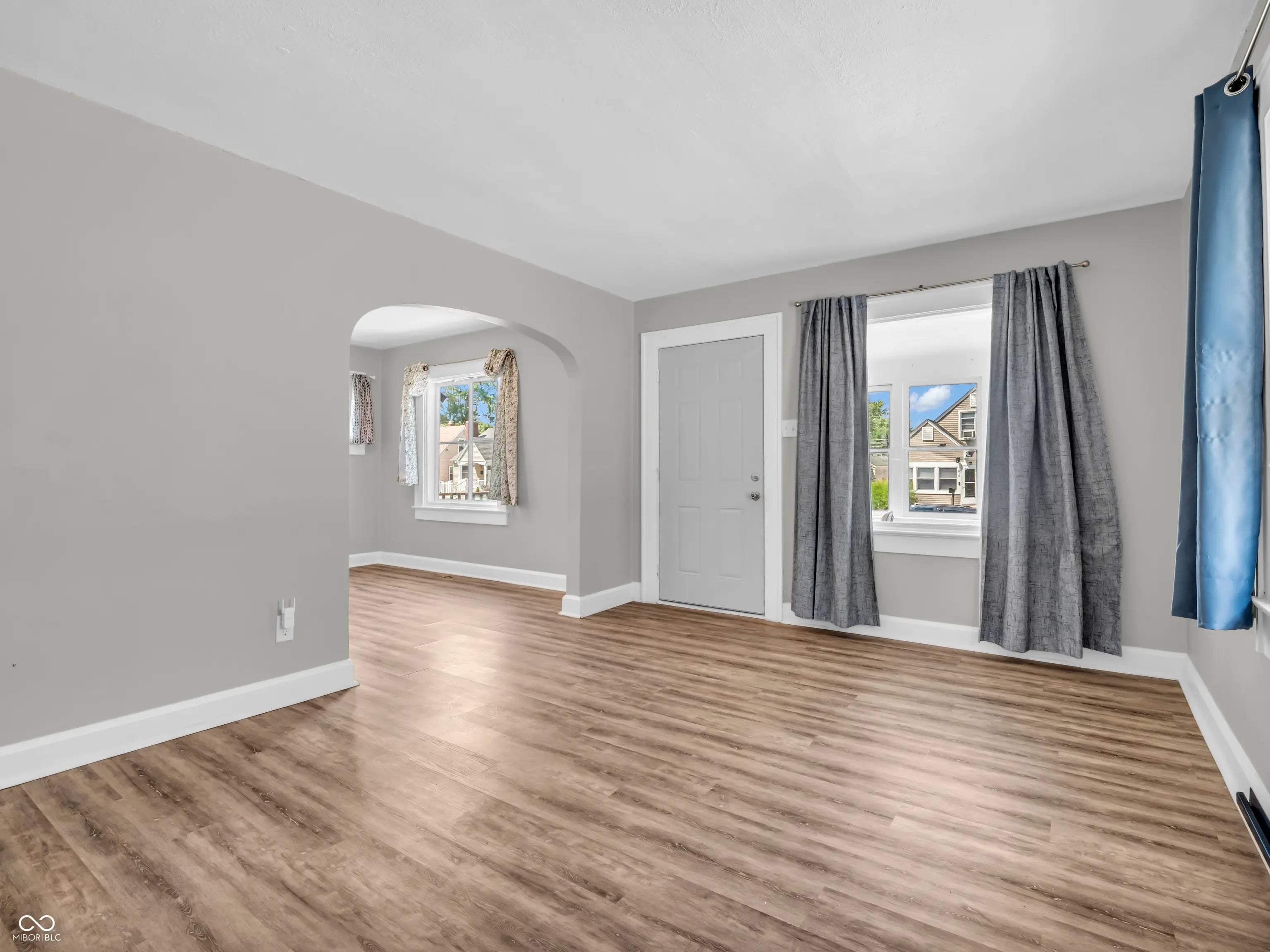 209 S 6th Avenue MLS 22056015 Beech Grove photo 5