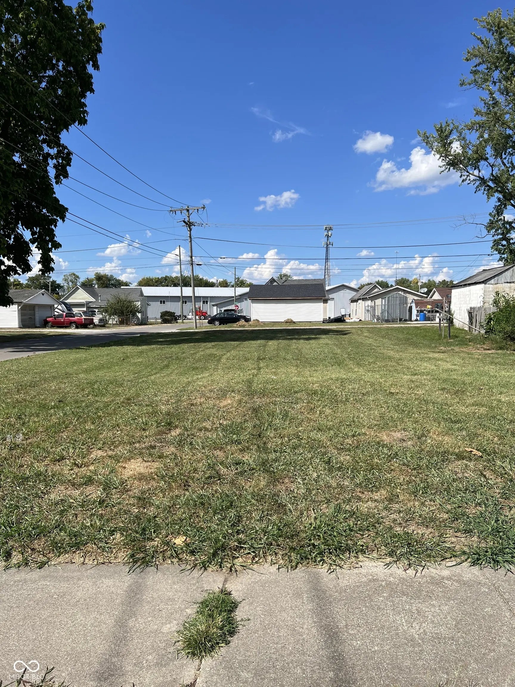 800 W Block Laurel (15 & 16) Street, Seymour