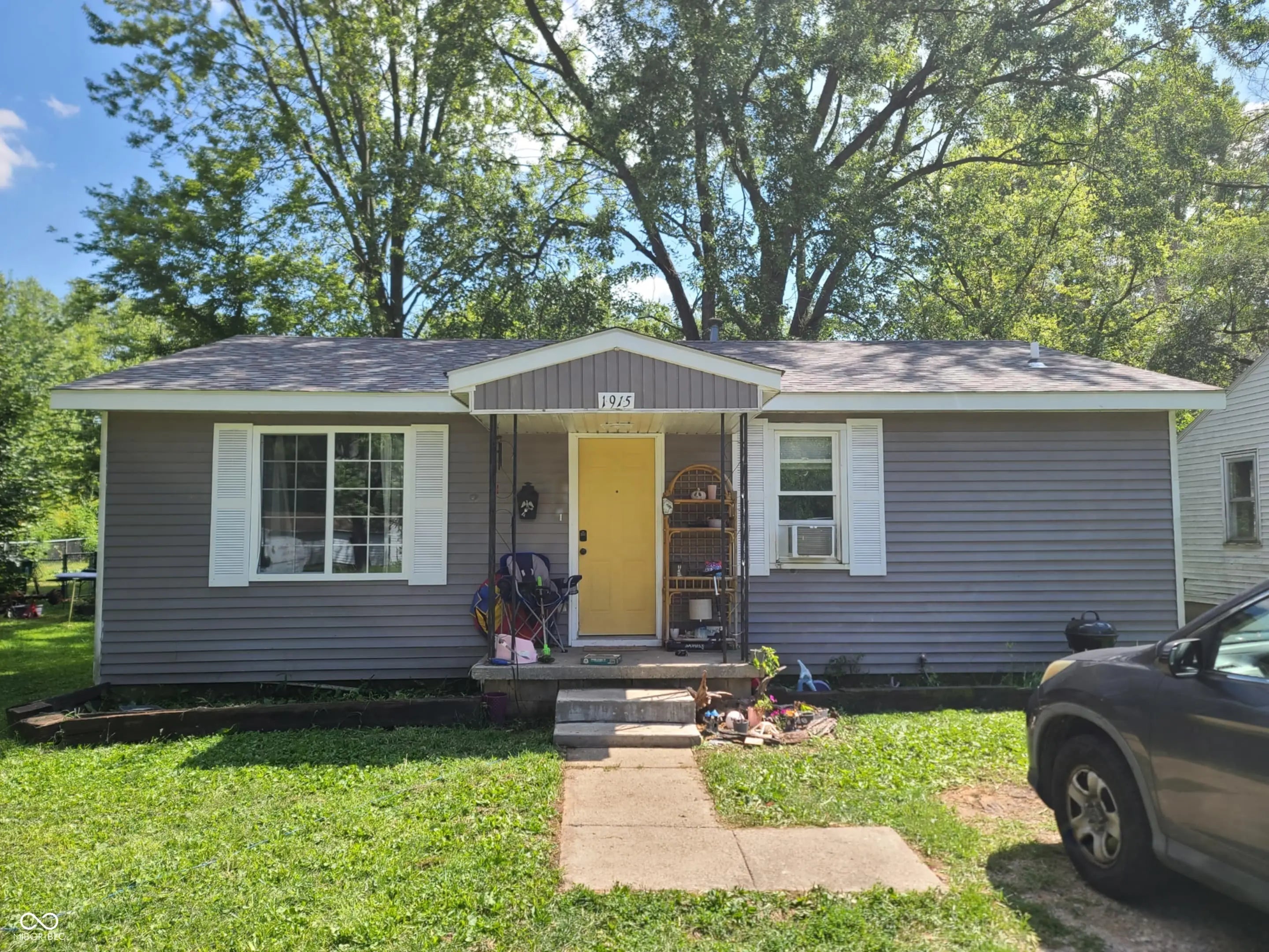 1915 E Purdue Road, Muncie