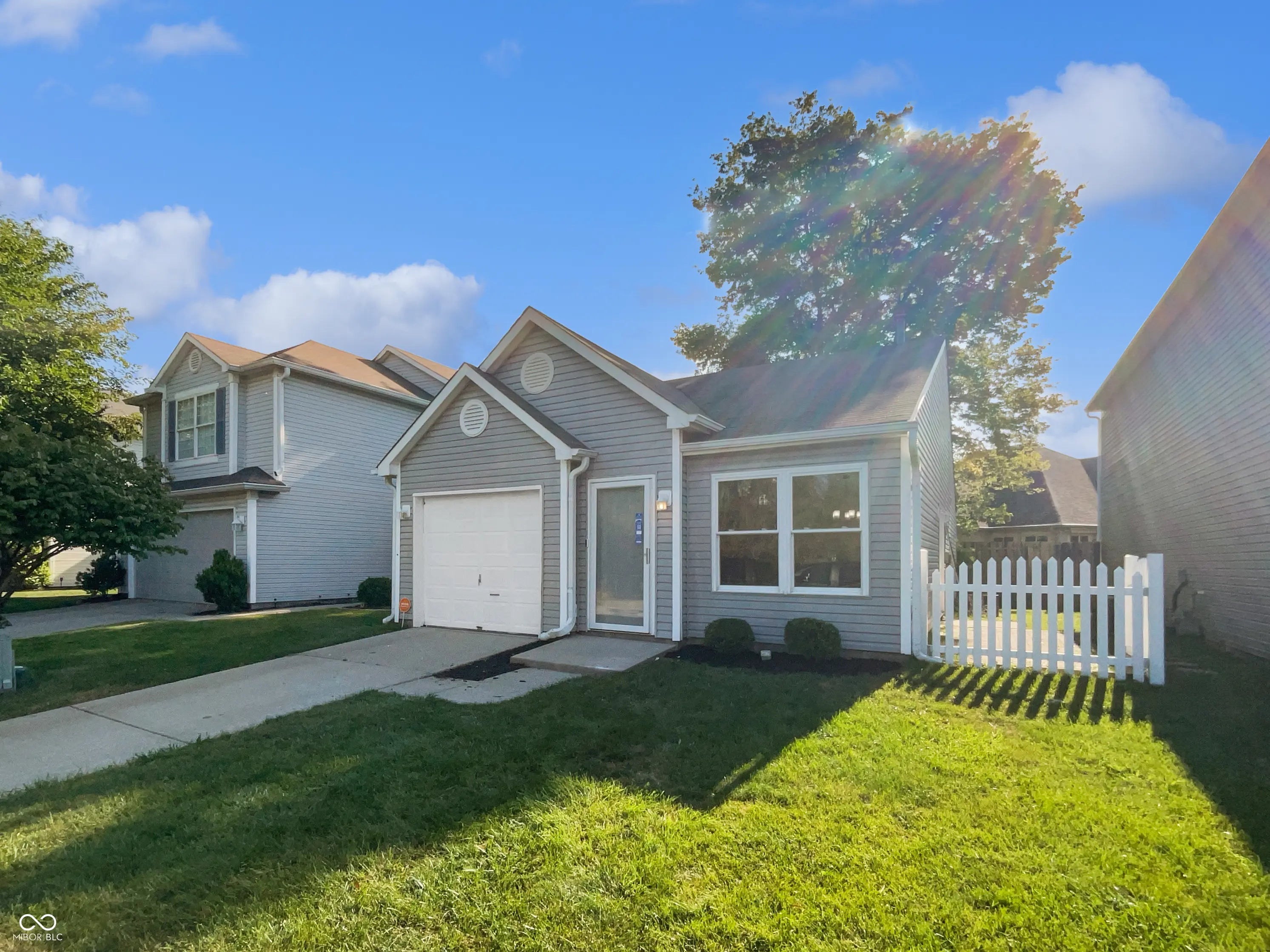 4821 Ossington Court, Indianapolis