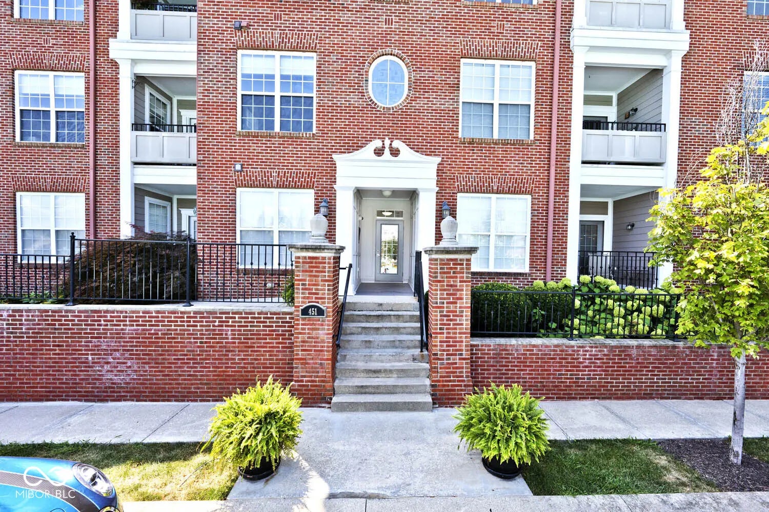 451 American Way N 1c, Carmel