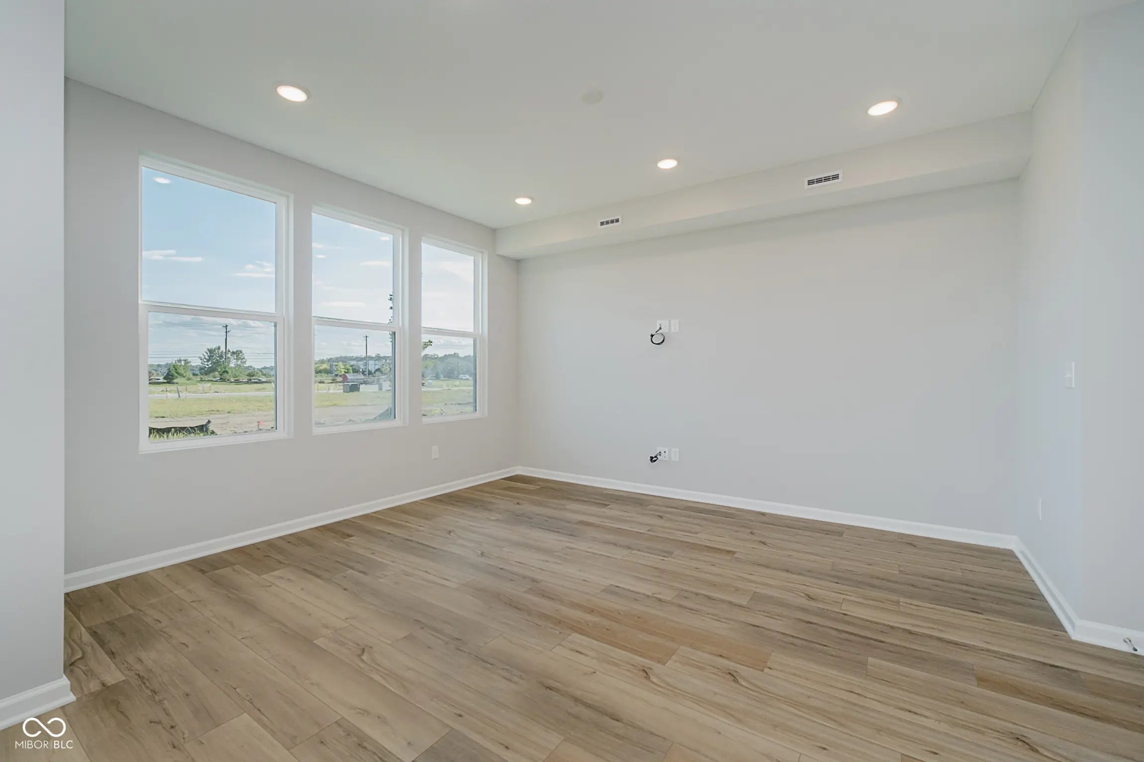 7331 Shroyer Way MLS 22056181 Towns At Riverwest photo 11