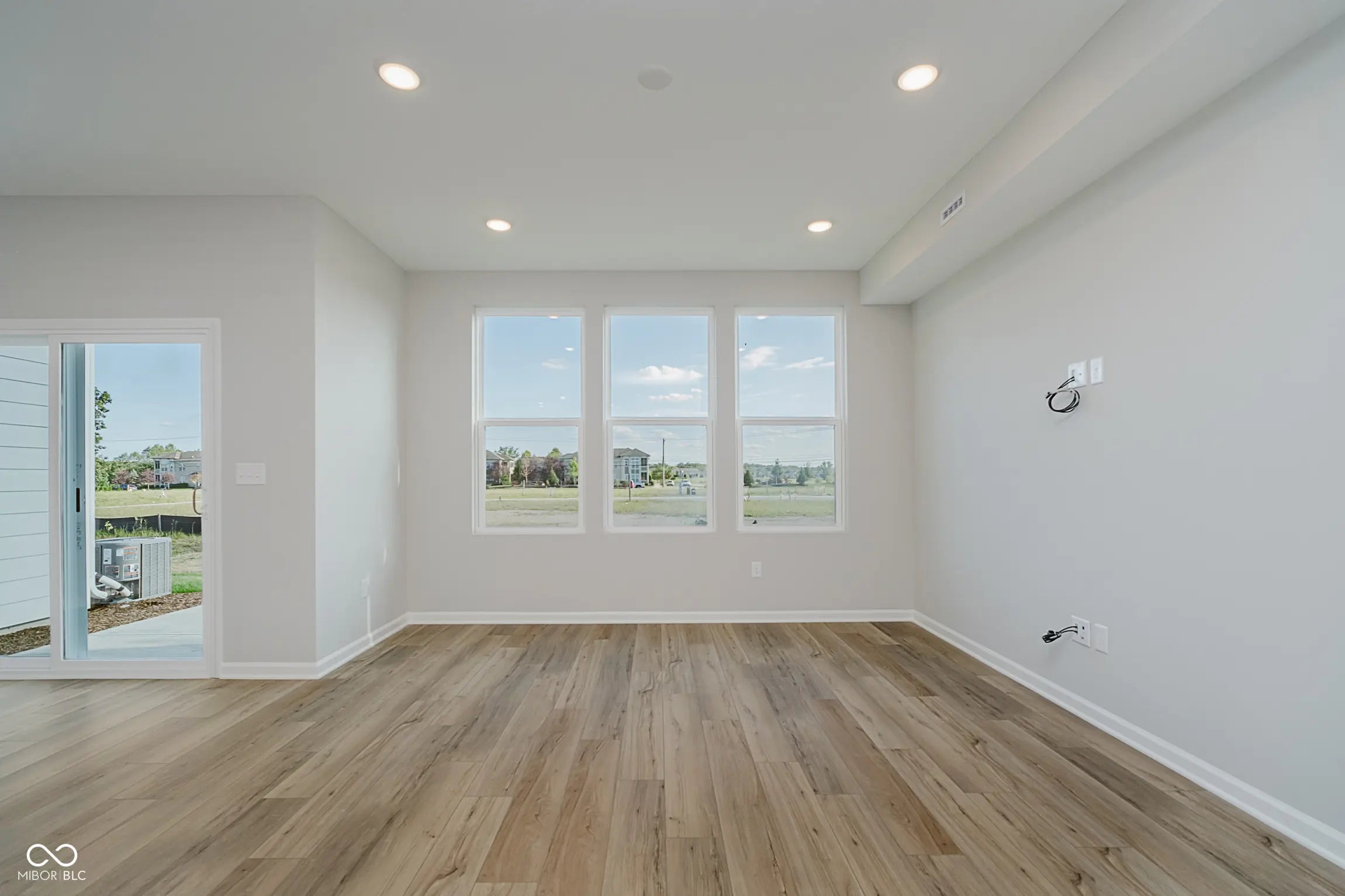 7331 Shroyer Way MLS 22056181 Towns At Riverwest photo 12