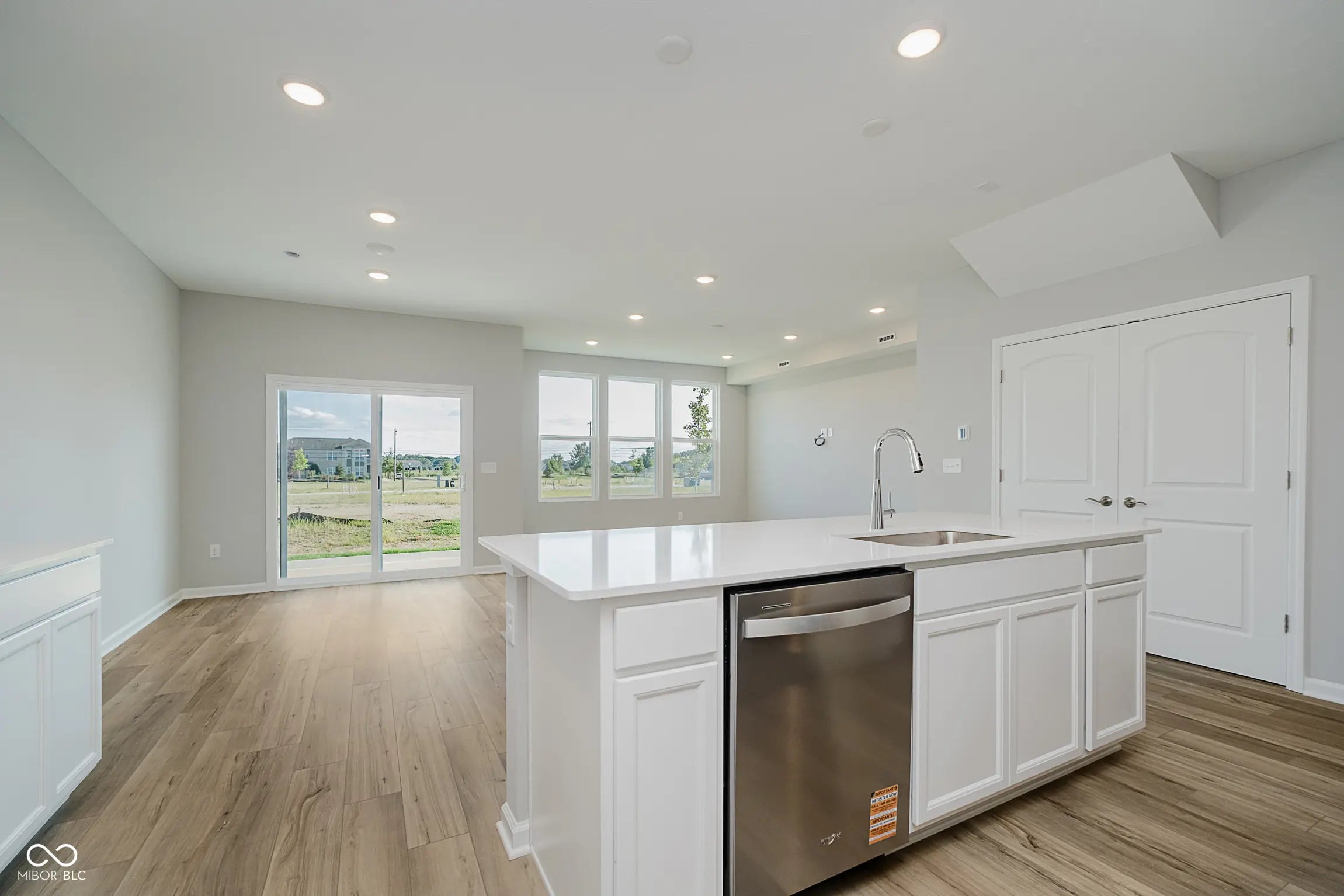 7331 Shroyer Way MLS 22056181 Towns At Riverwest photo 8