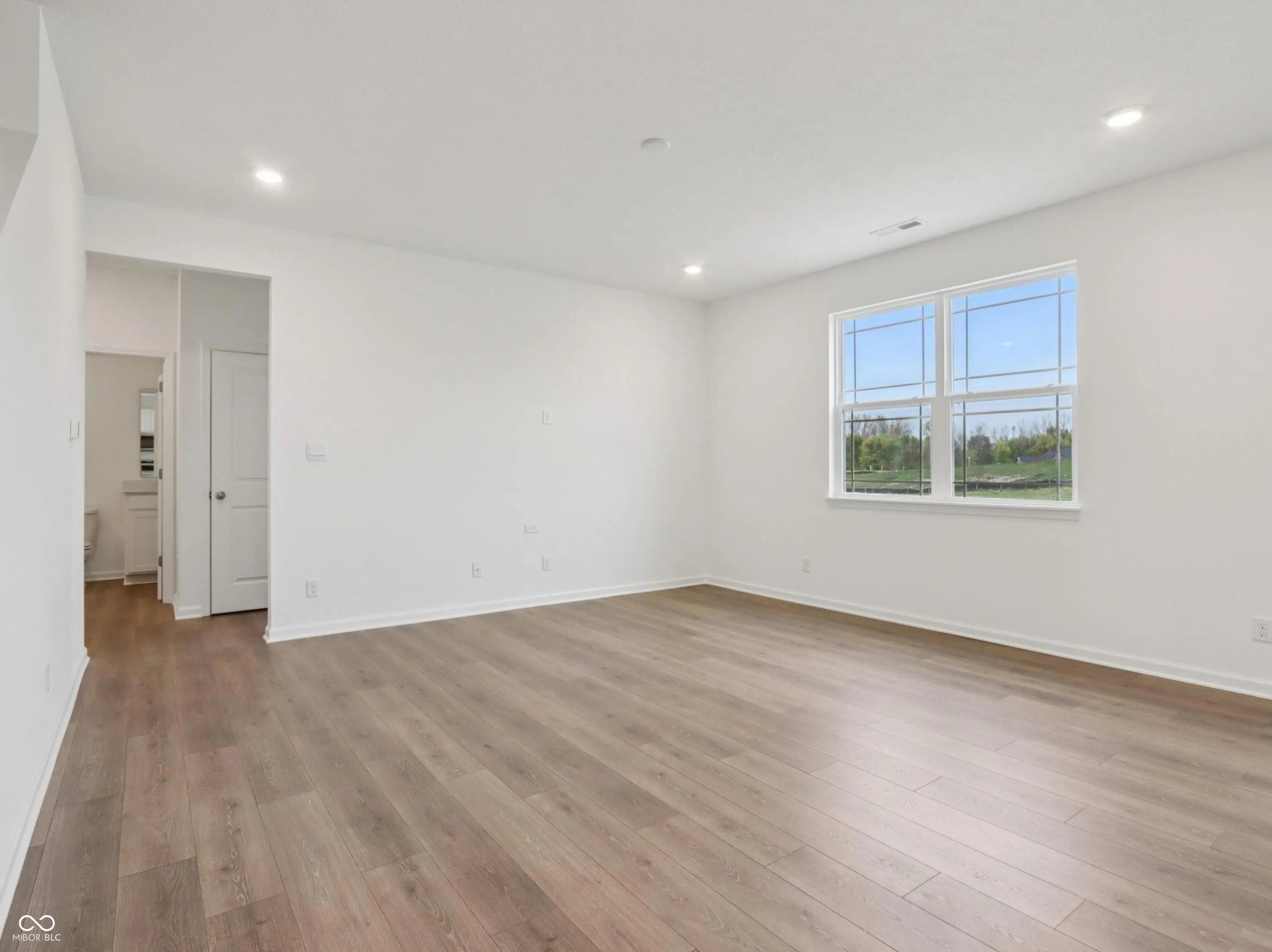 1126 Winterfield Boulevard MLS 22056218 Winterfield photo 5