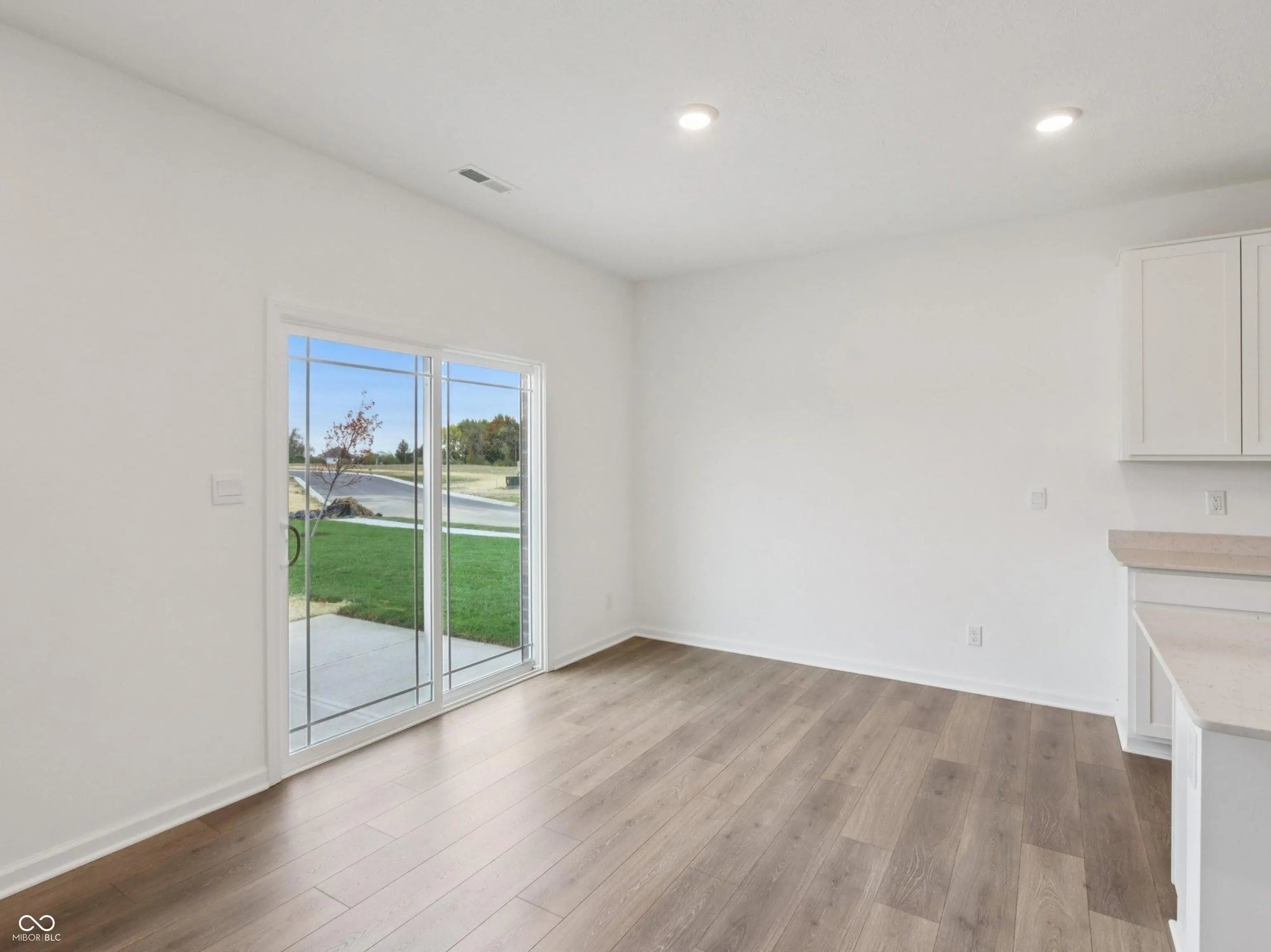 1126 Winterfield Boulevard MLS 22056218 Winterfield photo 6