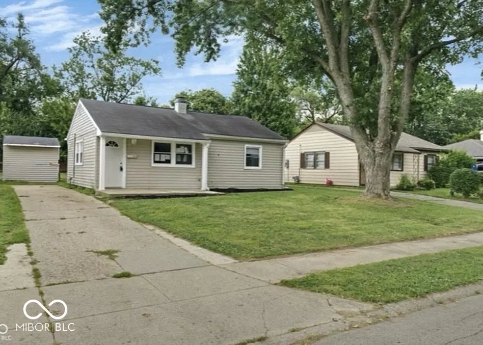 8208 E 48th Street, Indianapolis