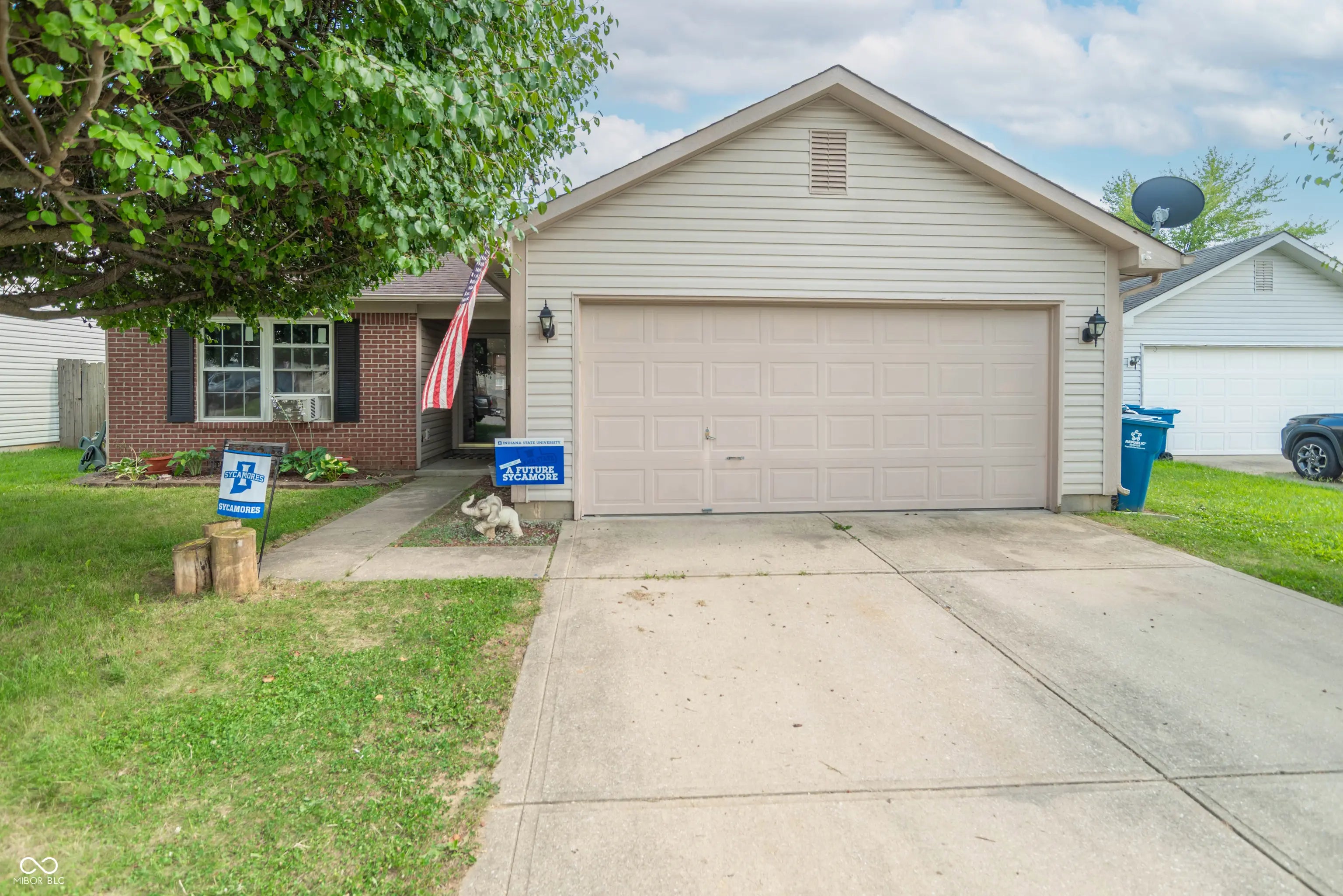 5353 Rolling River Court, Indianapolis