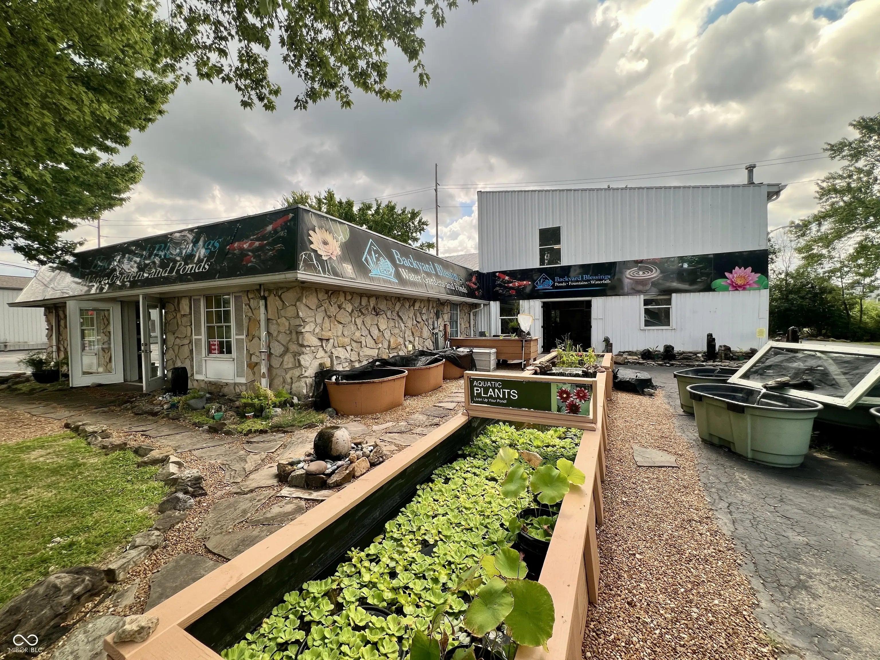 8135 E 30th Street, Indianapolis