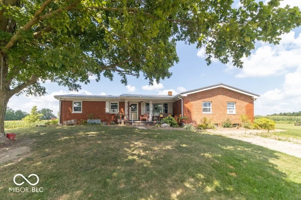 Photo of 5288 S County Road 725 E Straughn, IN 47387