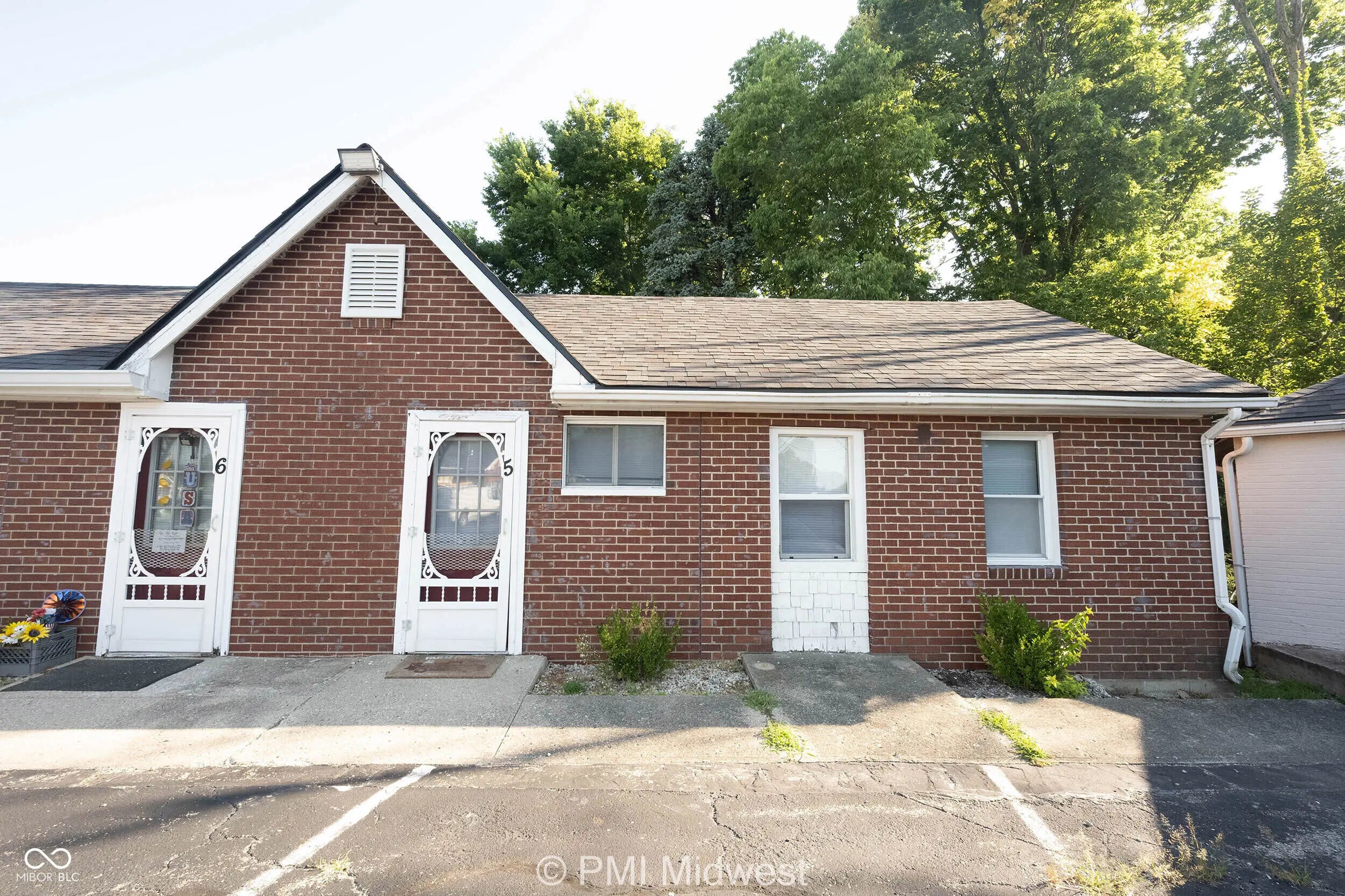 Photo of 2142 W Us Highway 40 5 Greenfield, IN 46140