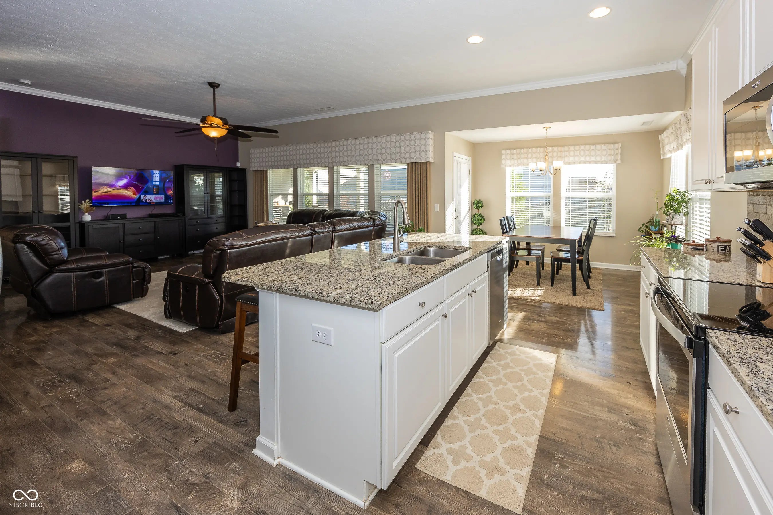 10451 Pintail Lane MLS 22056385 Hunters Crossing Estates photo 12