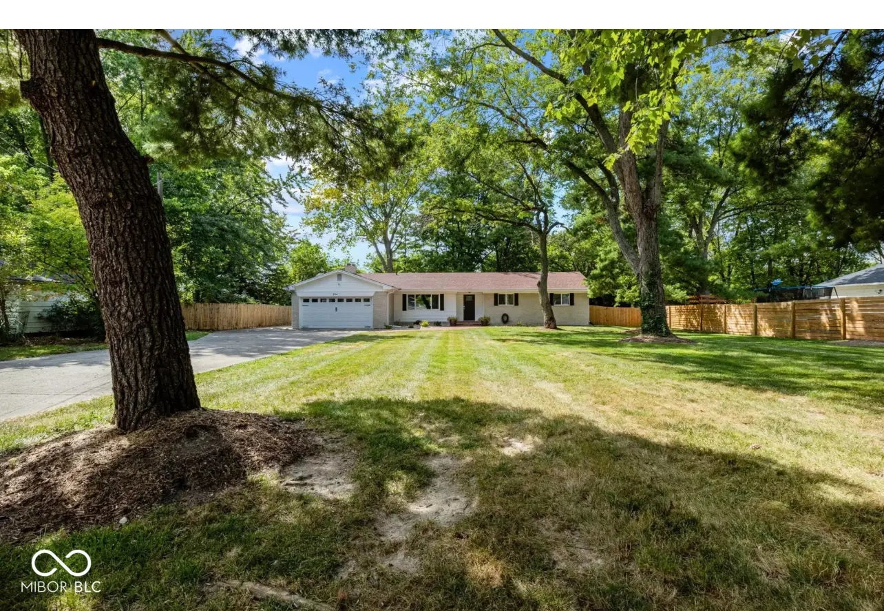 206 Cossell Drive, Indianapolis