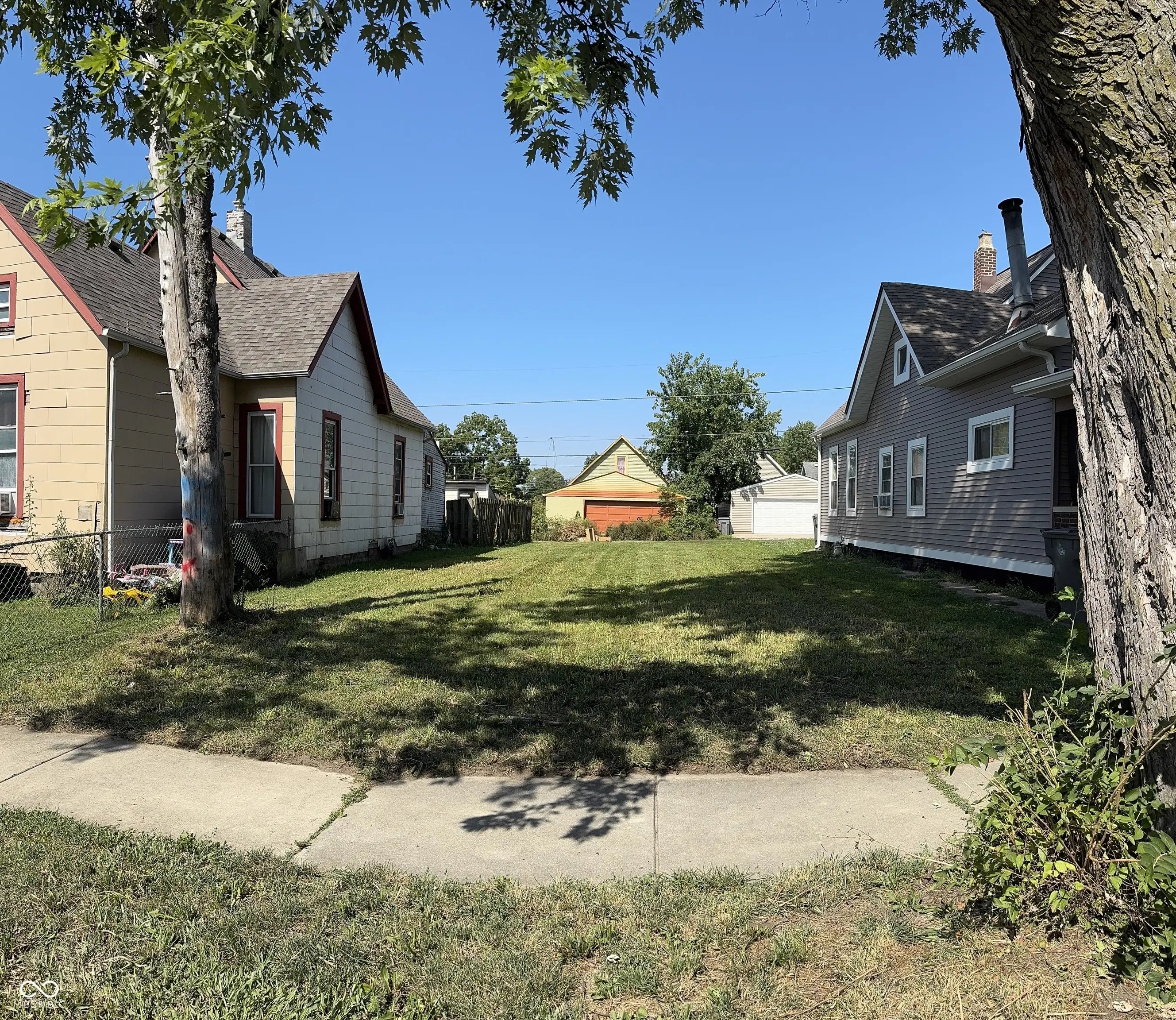 Photo of 1722 S Delaware Street Indianapolis, IN 46225