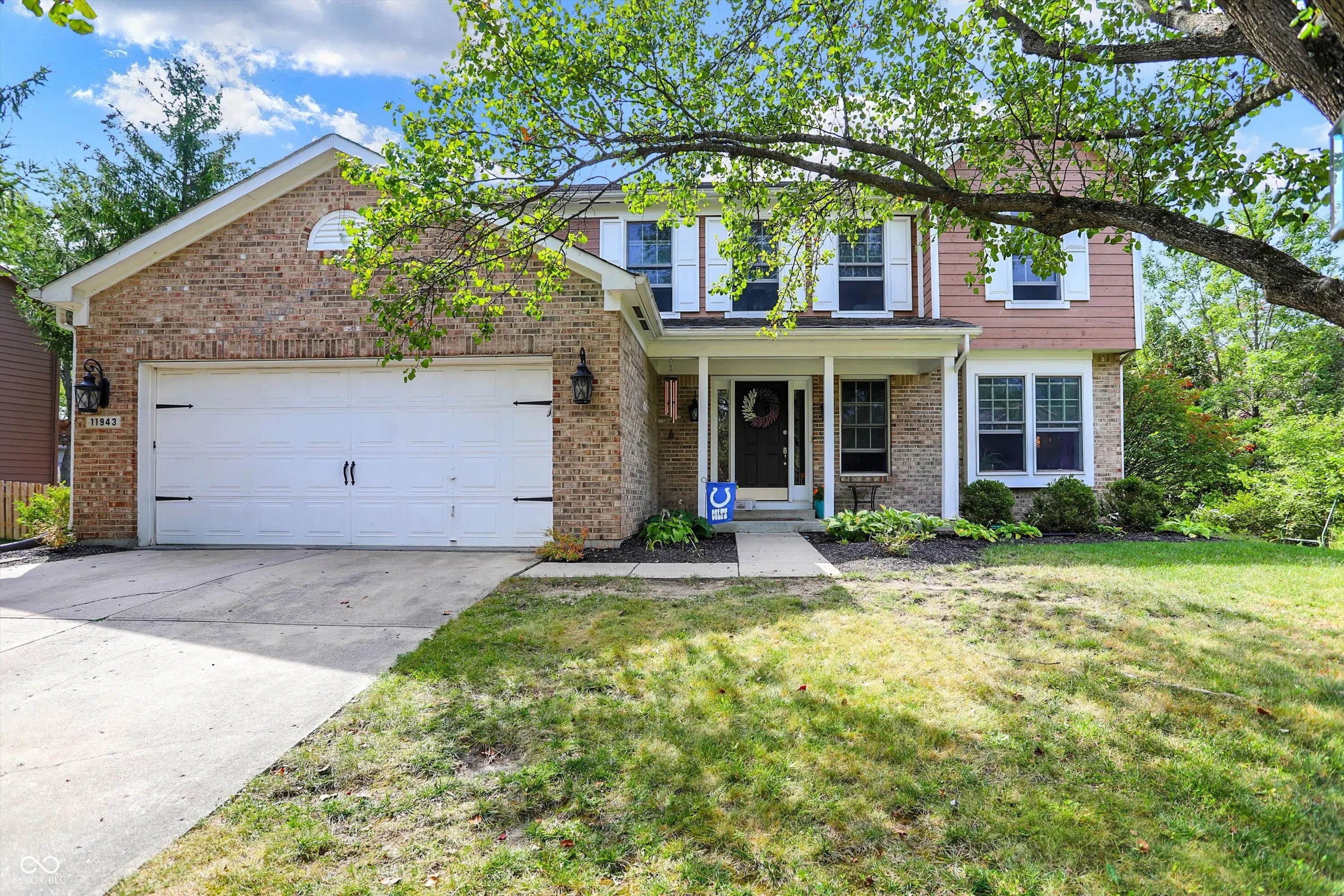 Photo of 11943 Glen Cove Court Indianapolis, IN 46236