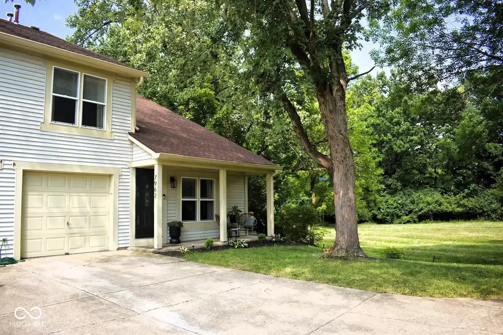 Photo of 7962 Valley Farms Court Indianapolis, IN 46214