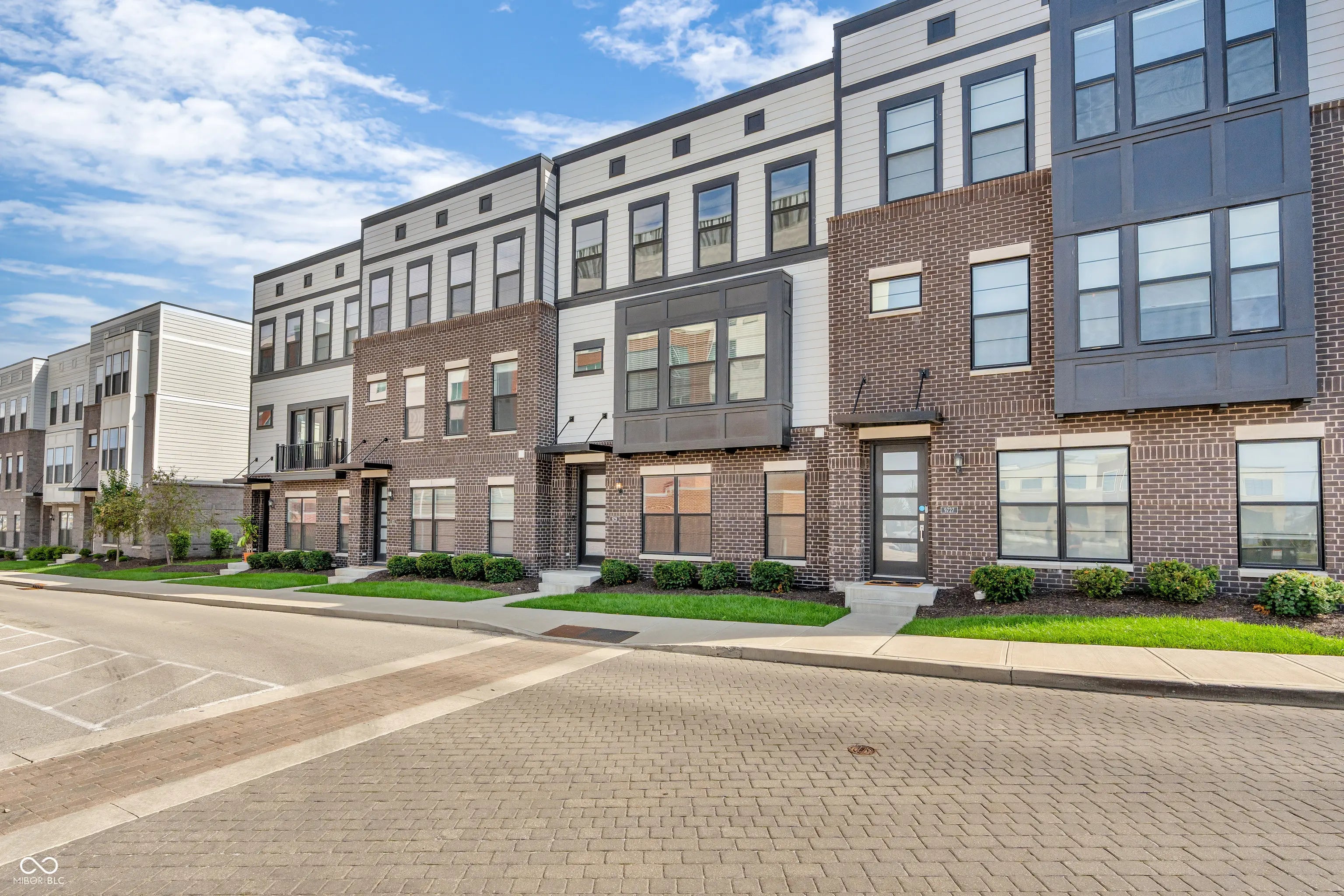9729 District N Drive, Fishers