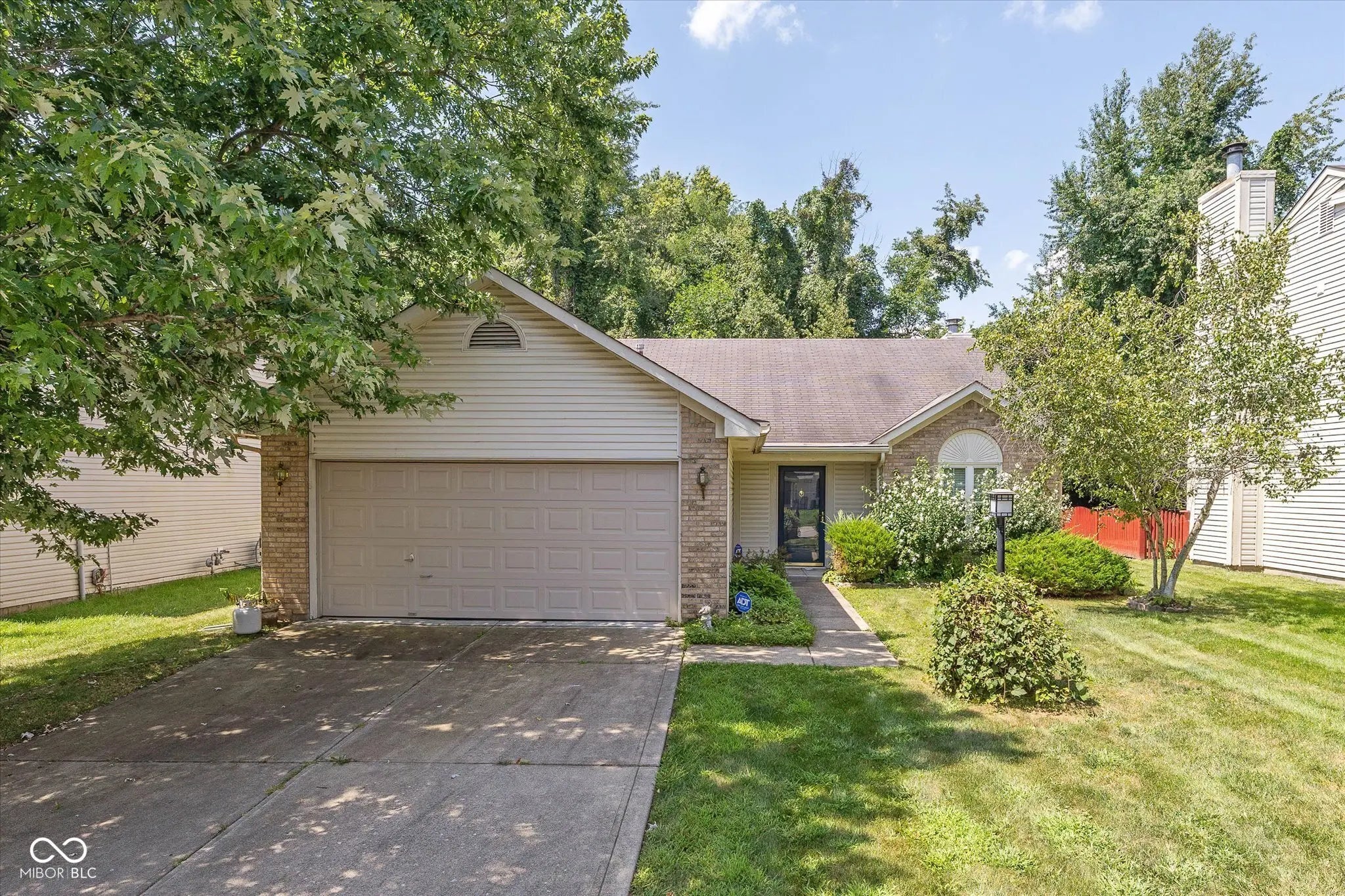 12126 Blue Springs Lane, Fishers