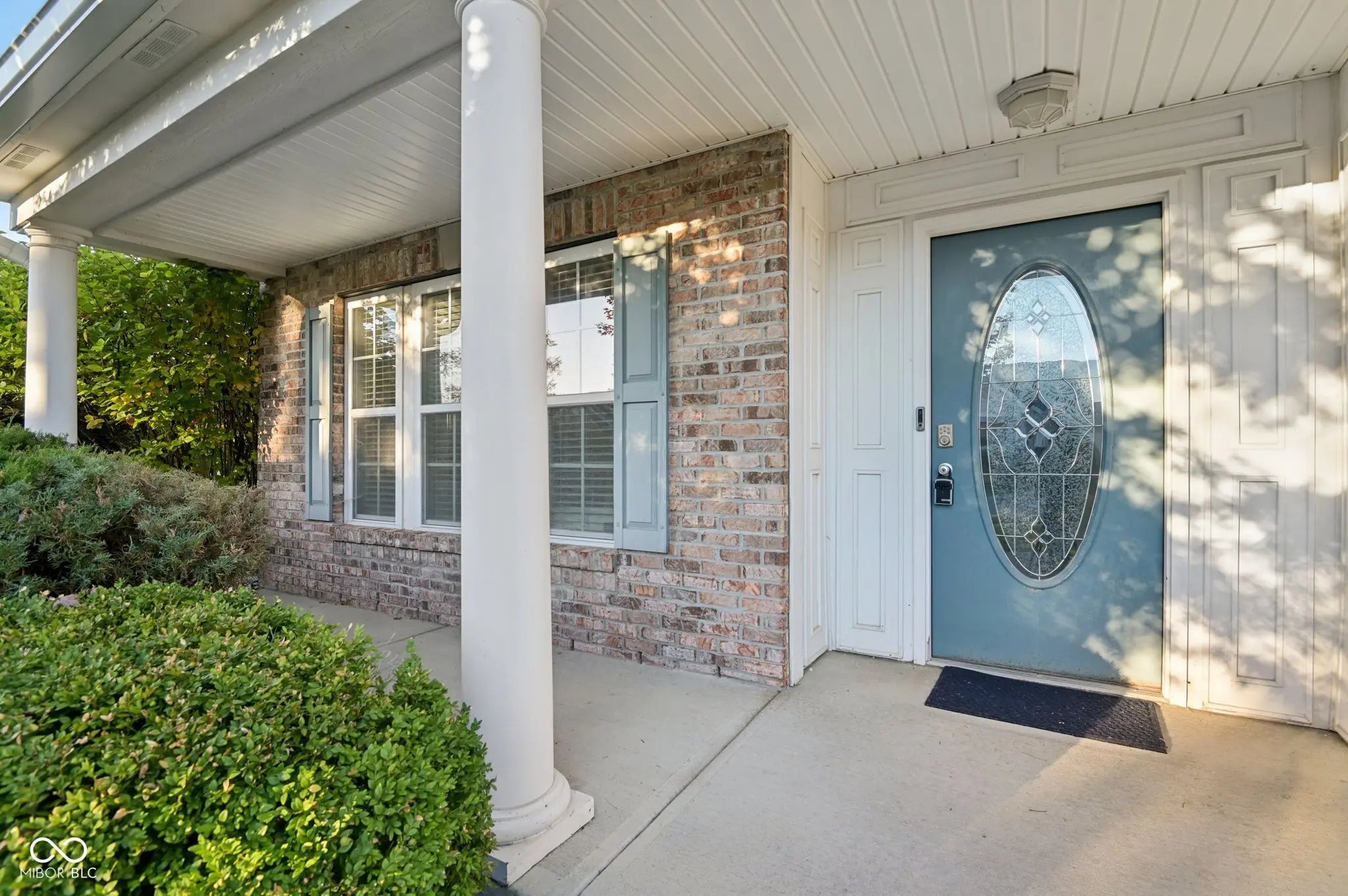 561 Plainville Drive MLS 22056508 Countryside photo 2