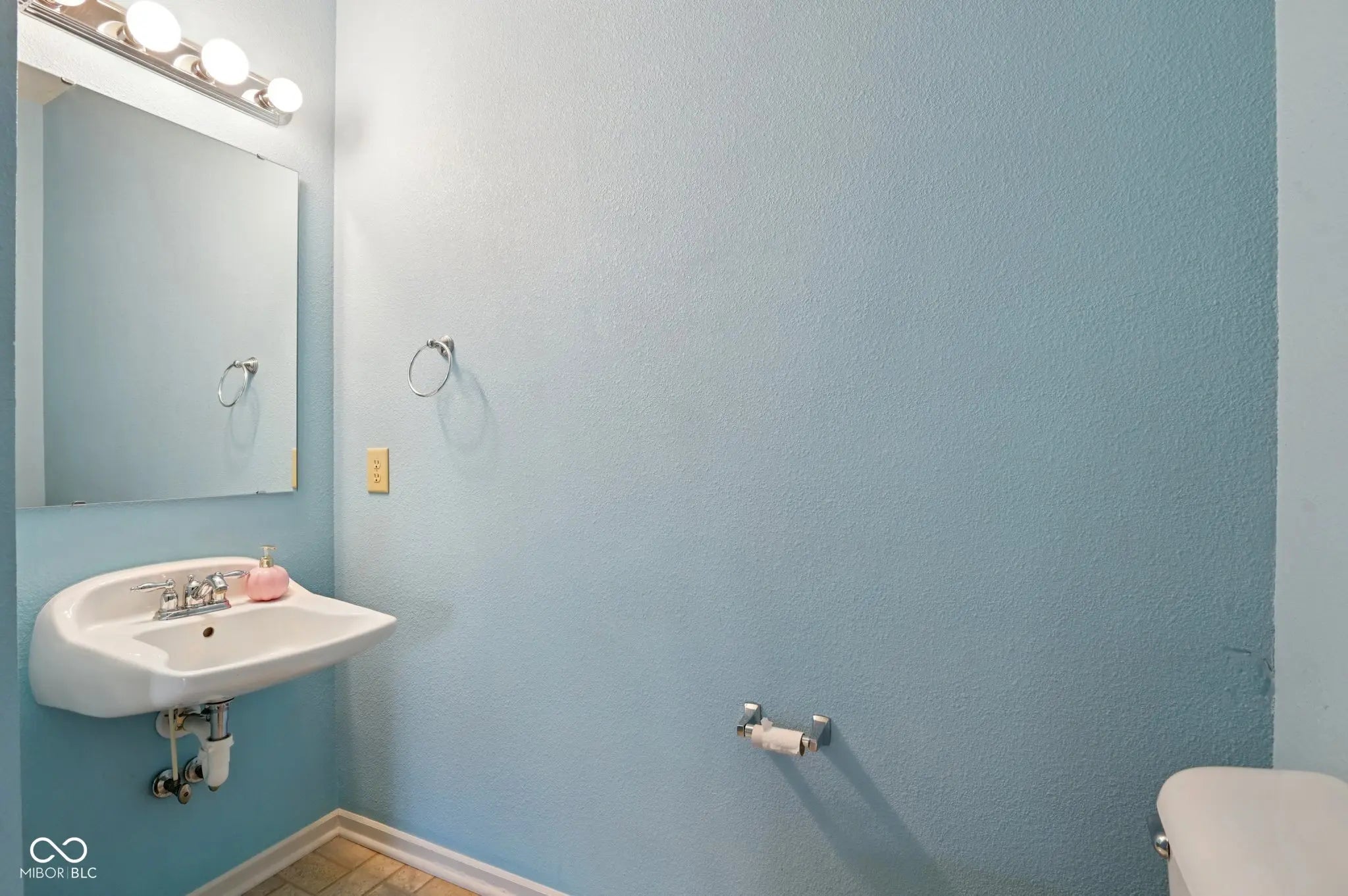 561 Plainville Drive MLS 22056508 Countryside photo 23