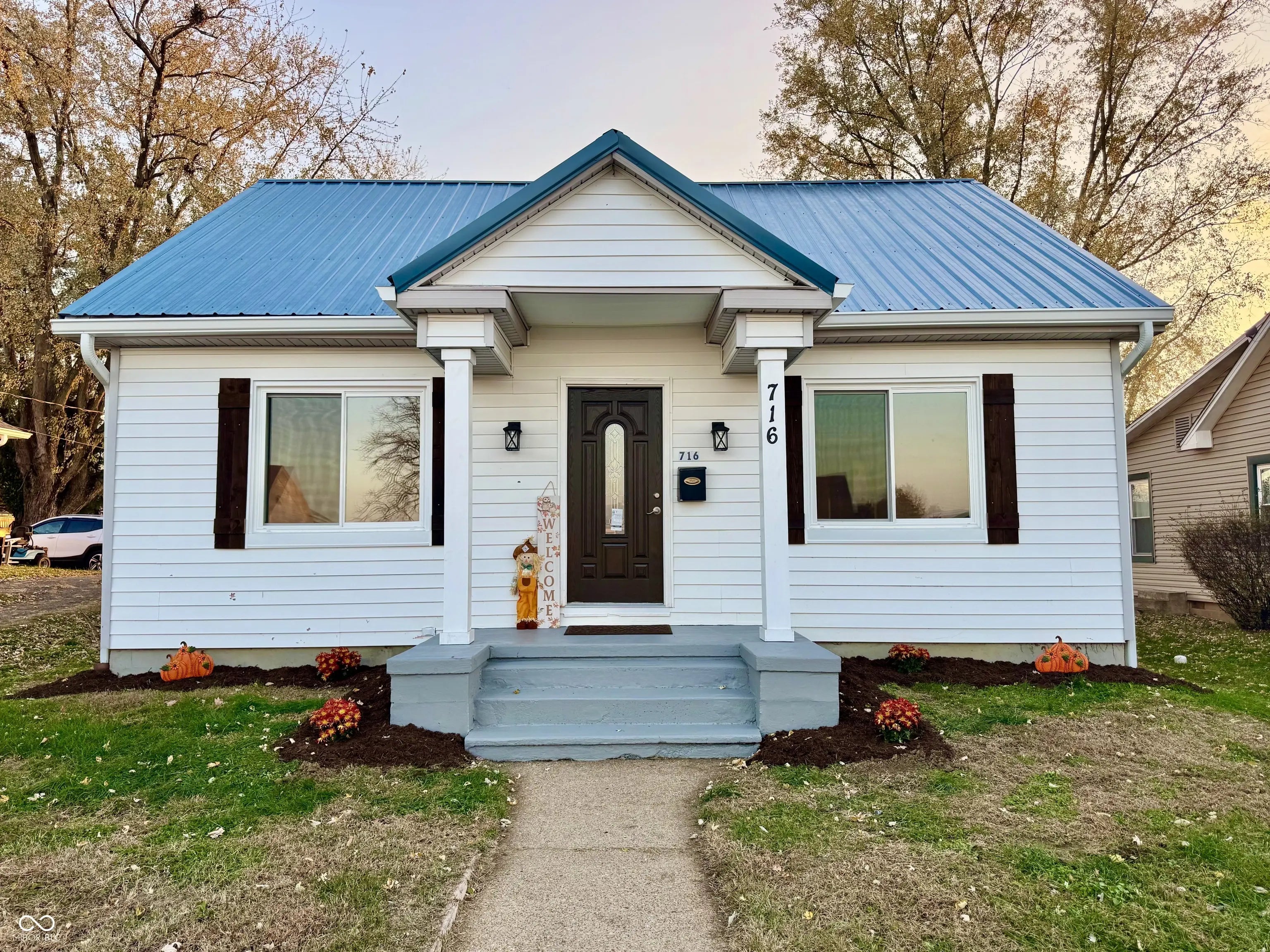 716 W Walnut Street, Brownstown