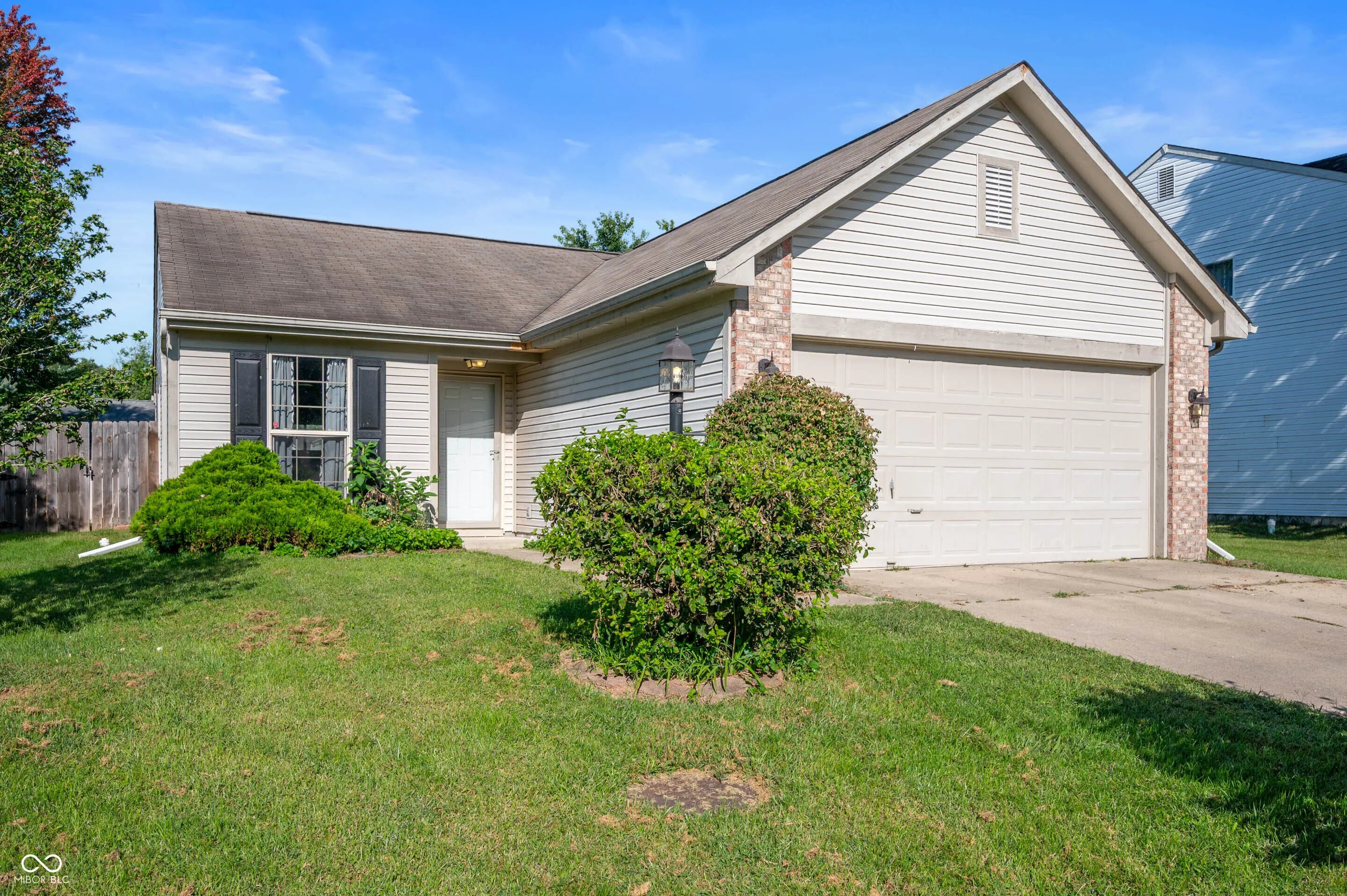 6832 Raritan Drive, Indianapolis