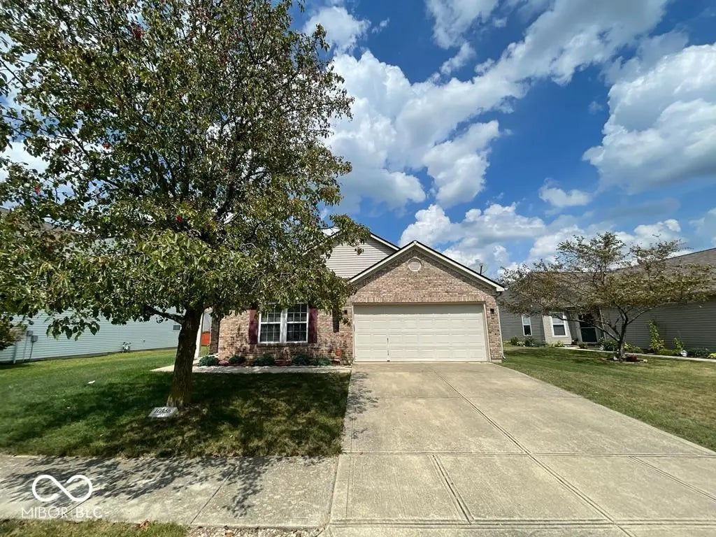 10356 Split Rock Way, Indianapolis