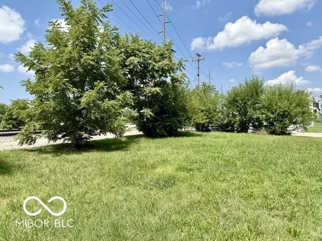 239 E Caven Street, Indianapolis
