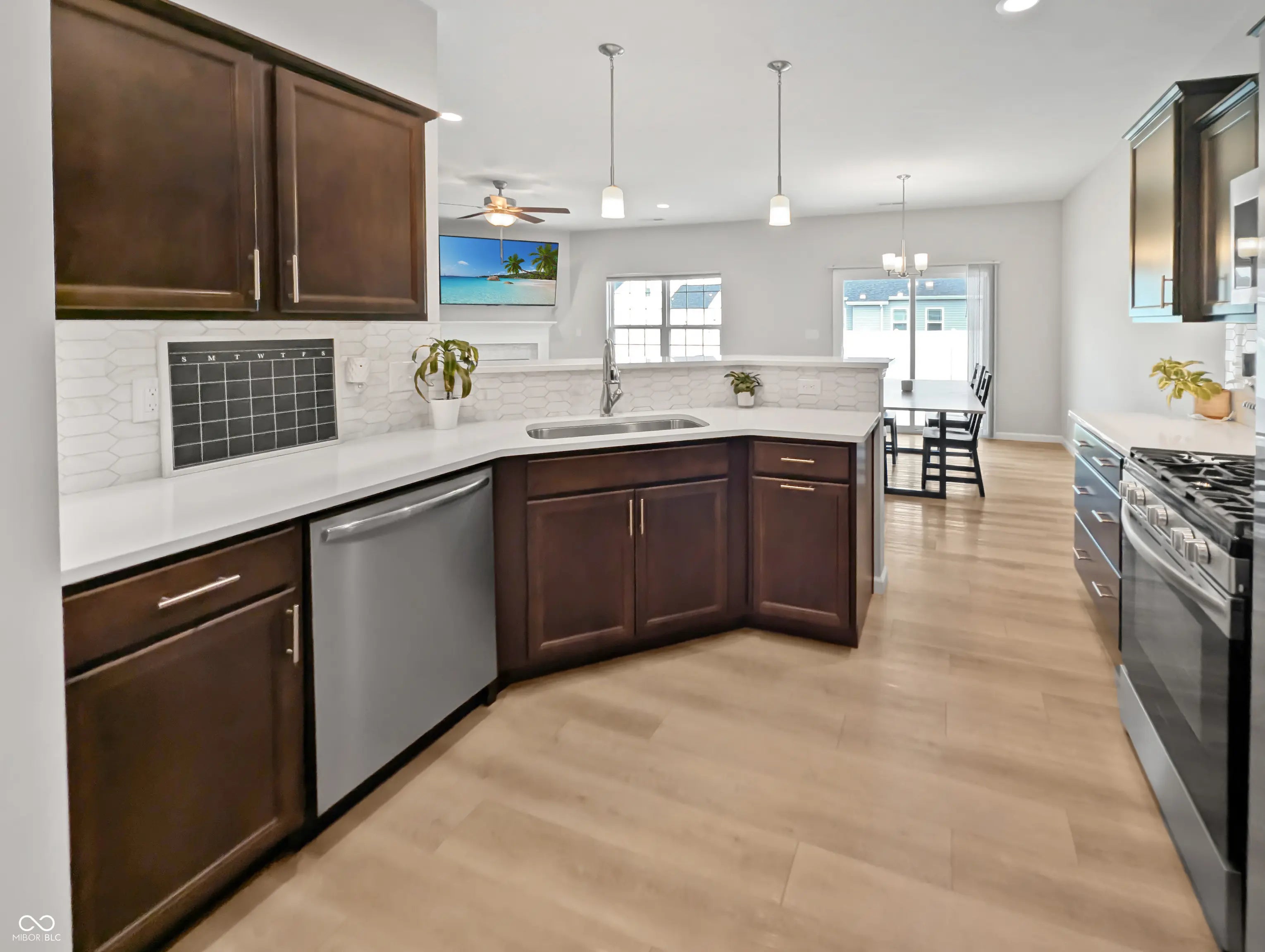 1835 Southridge Drive MLS 22056781 South Ridge photo 8