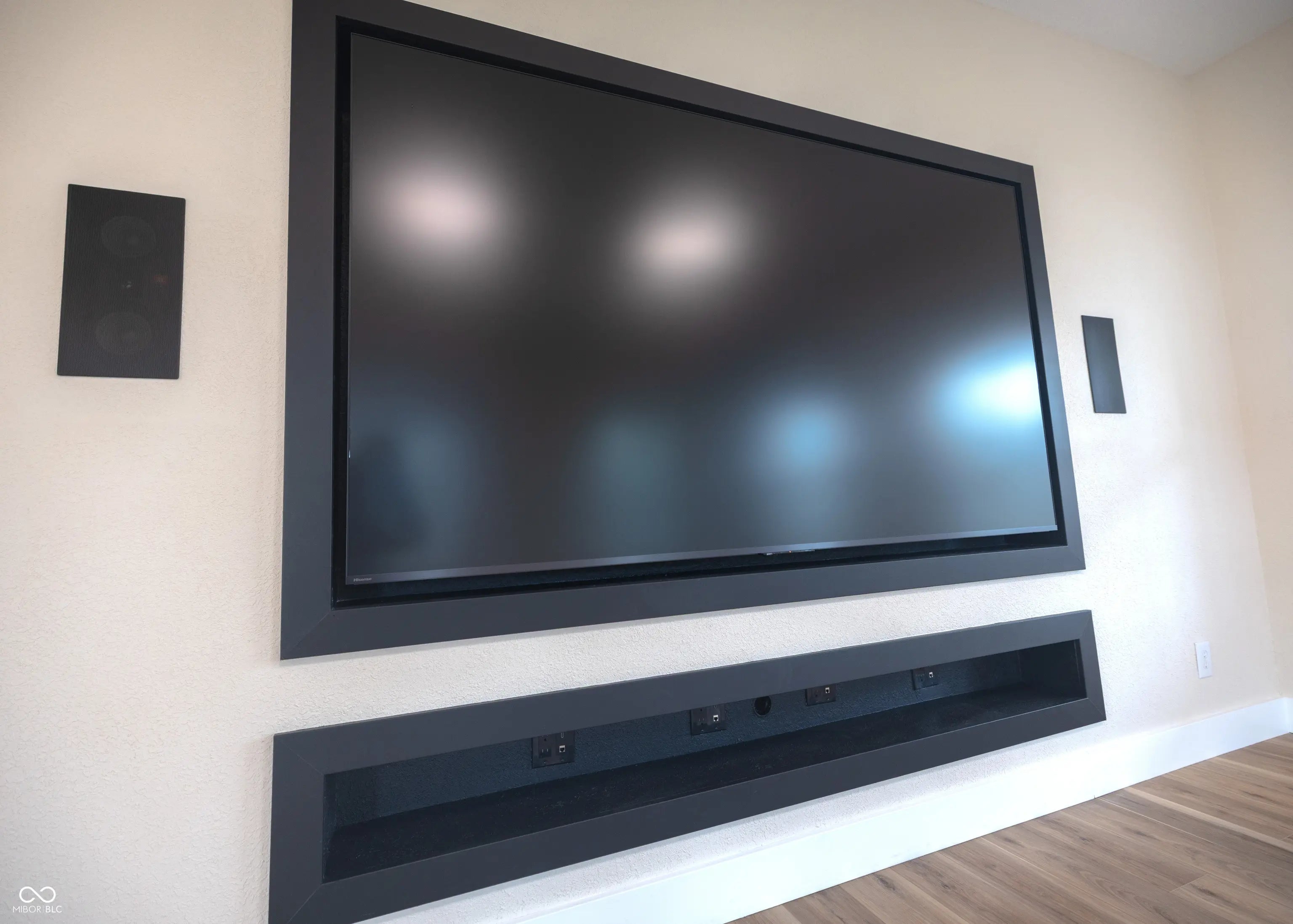 825 Main Street MLS 22056870 Starkeys photo 10