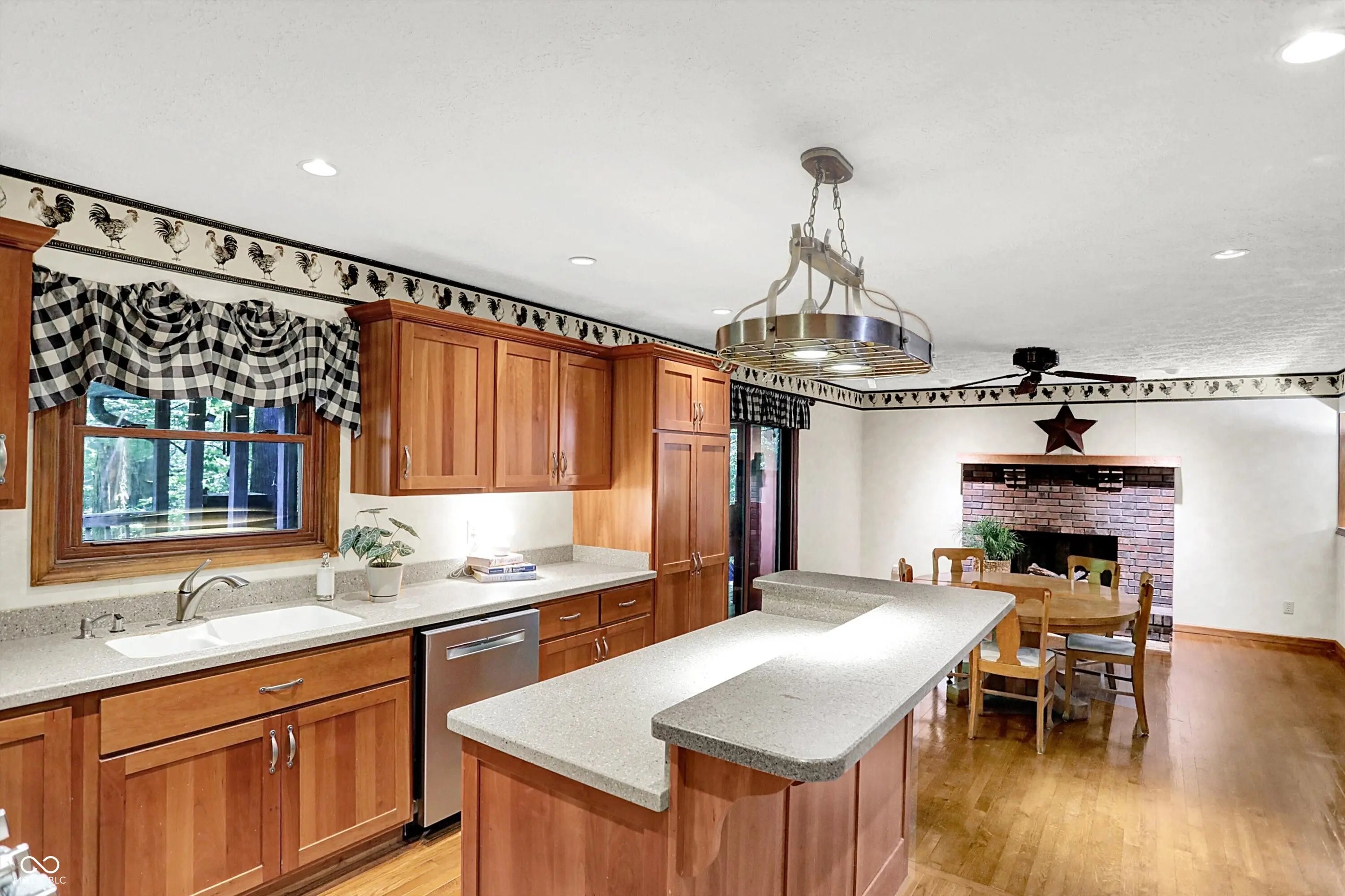 2289 Twinlake Drive MLS 22056920 No Subdivision photo 9