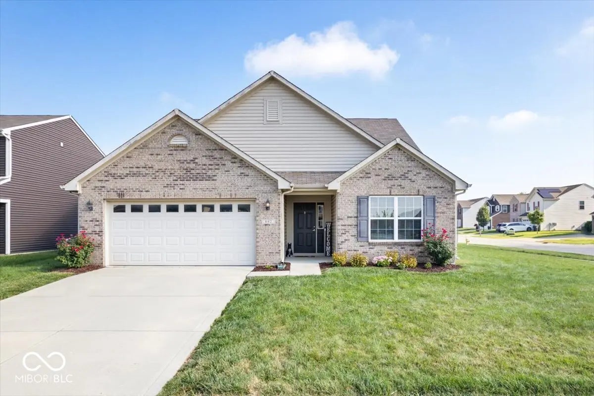892 Coralberry Lane, Greenwood