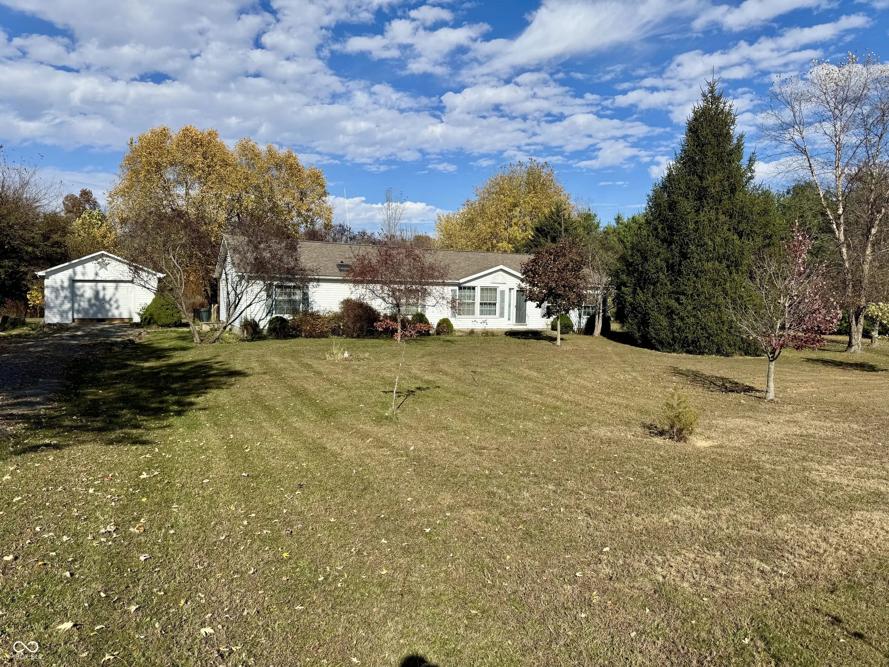 Photo of 4398 W 400 N Rushville, IN 46173