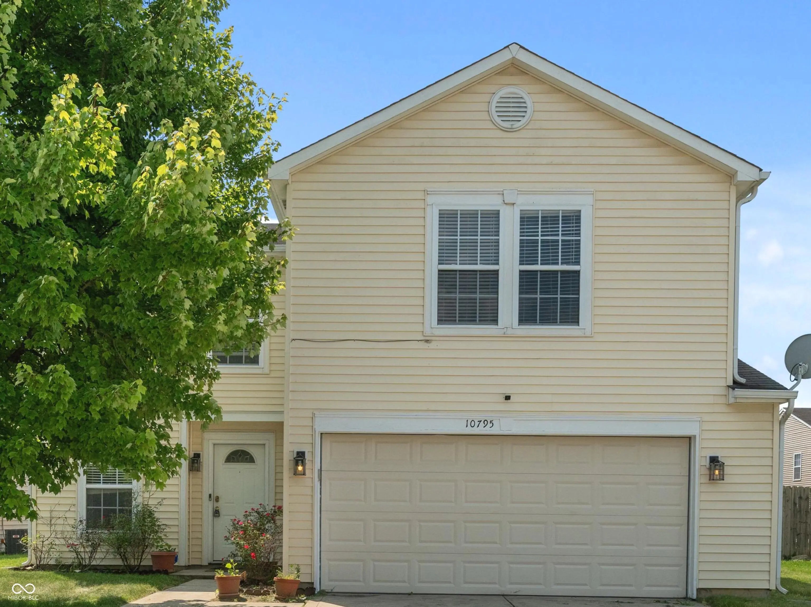 10795 Albertson Drive, Indianapolis