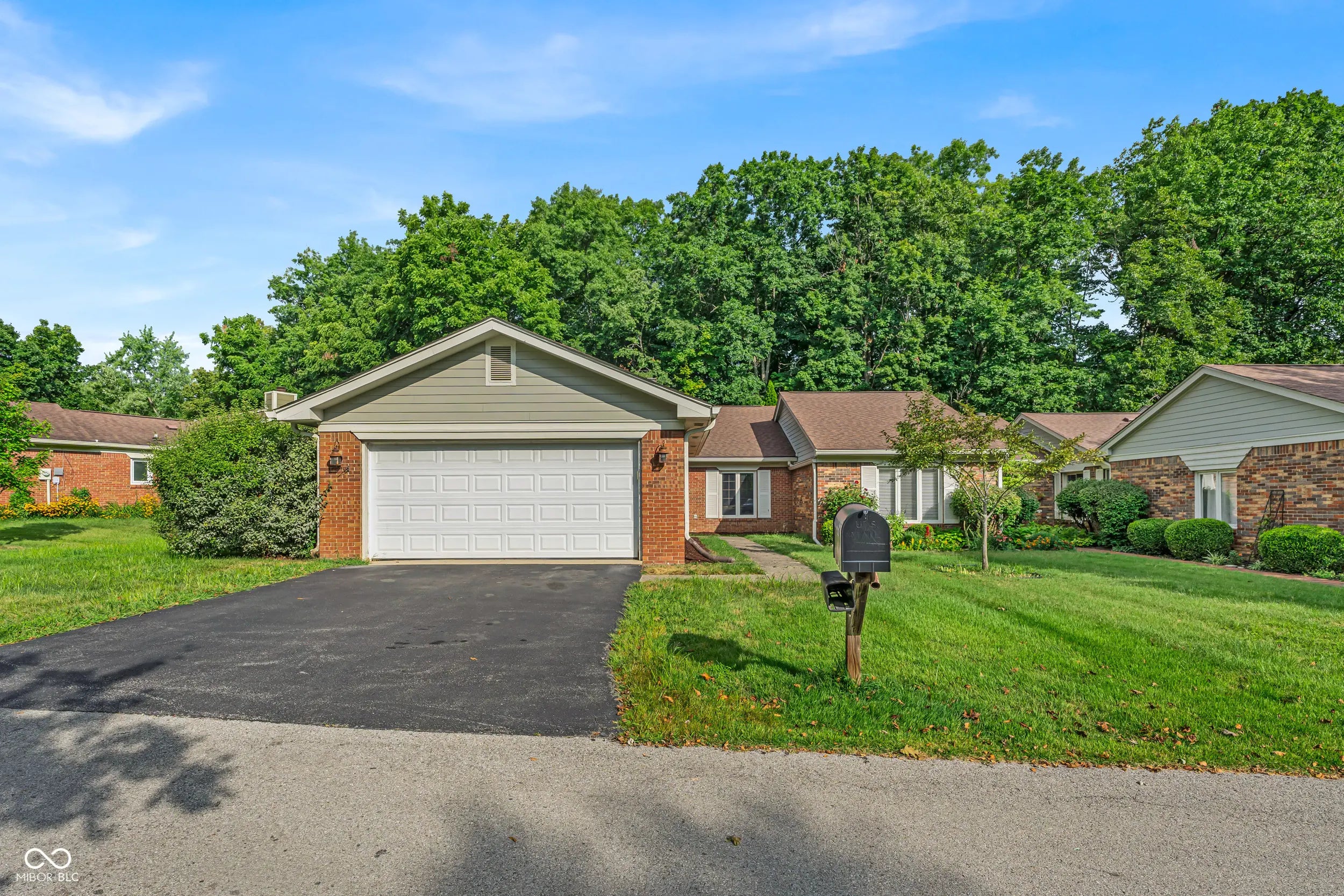 5228 Greenwillow Road, Indianapolis