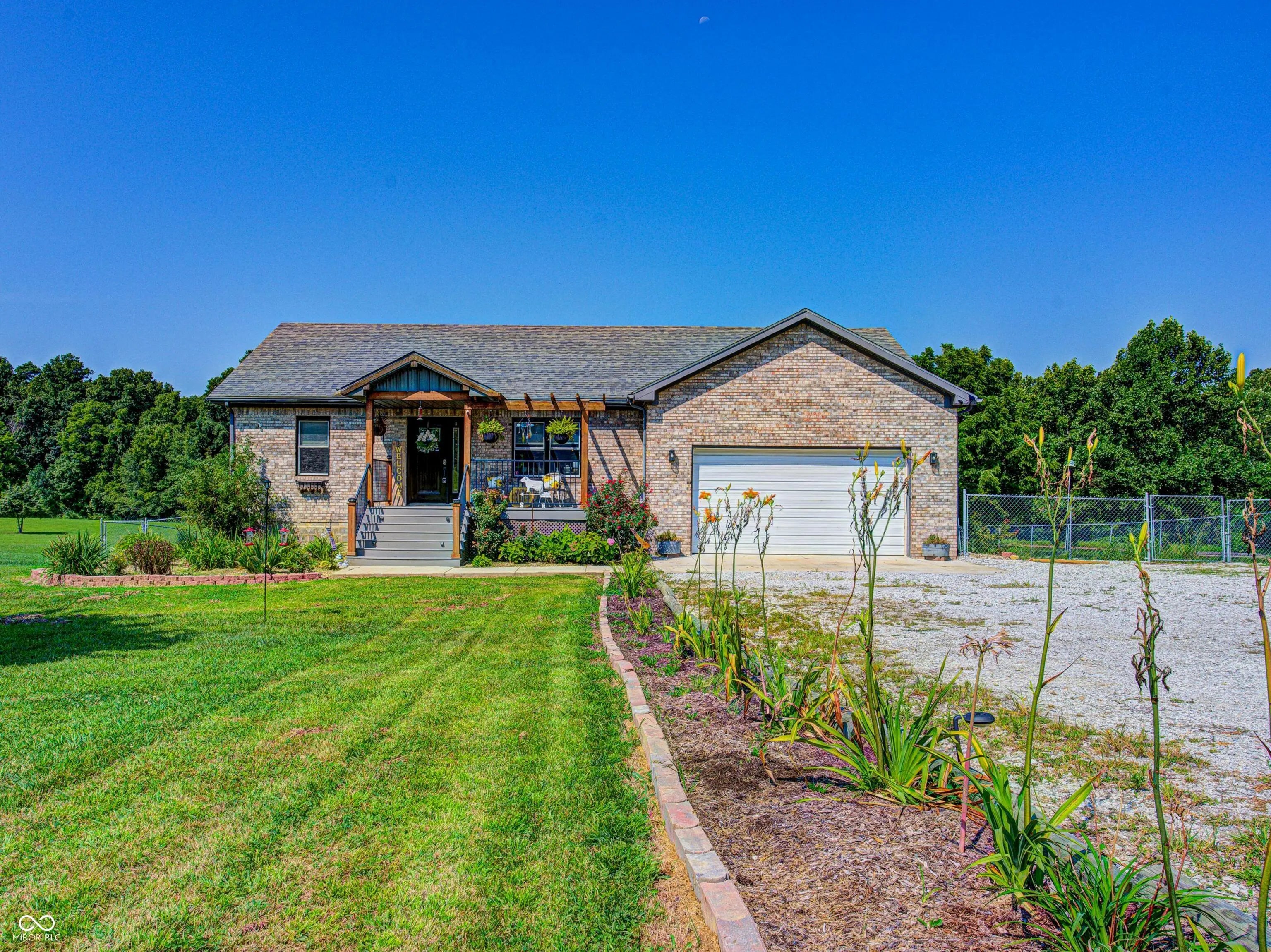 661 W County Road 1000 S, Cloverdale