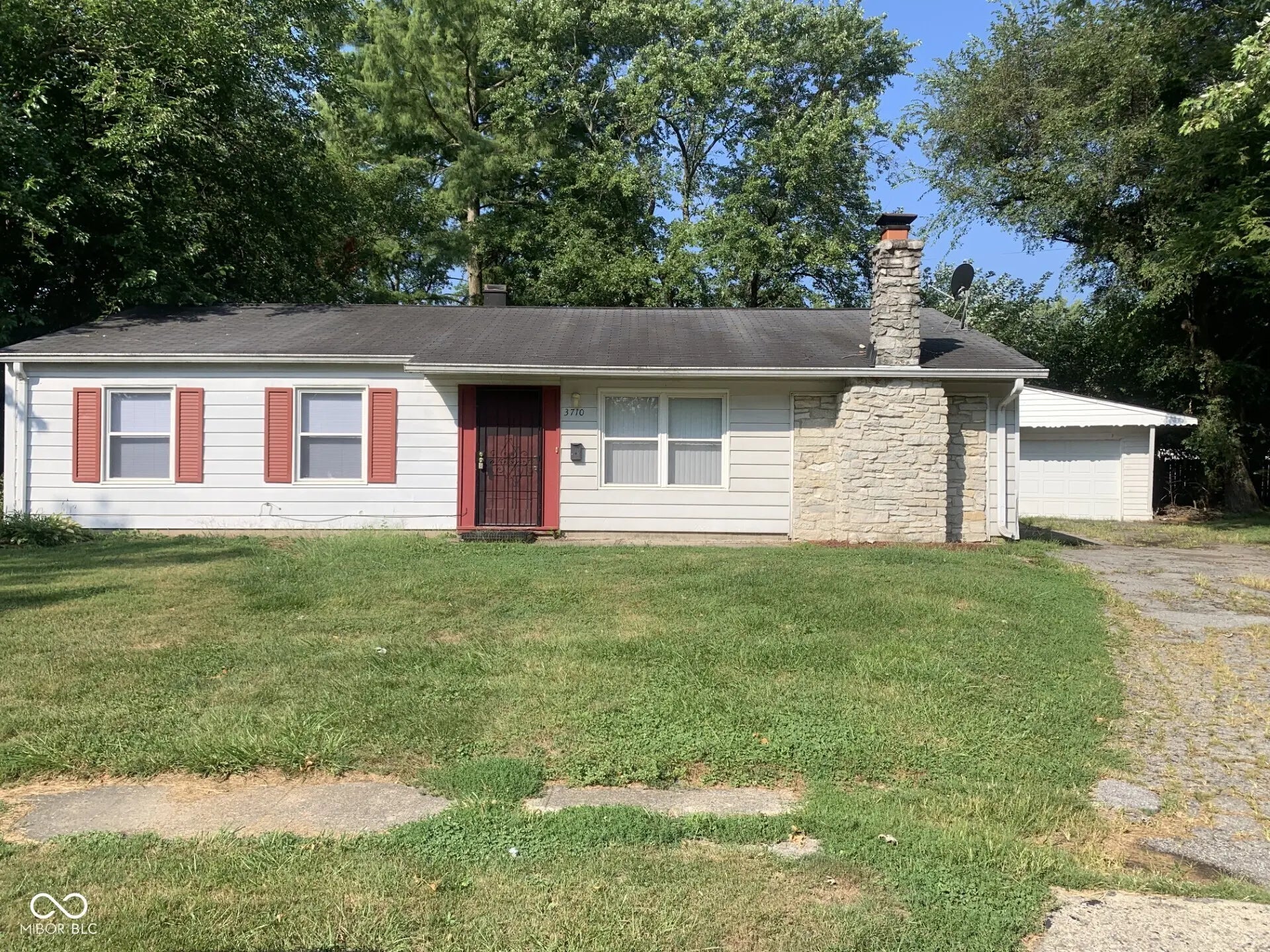 3710 Chateau Court, Indianapolis