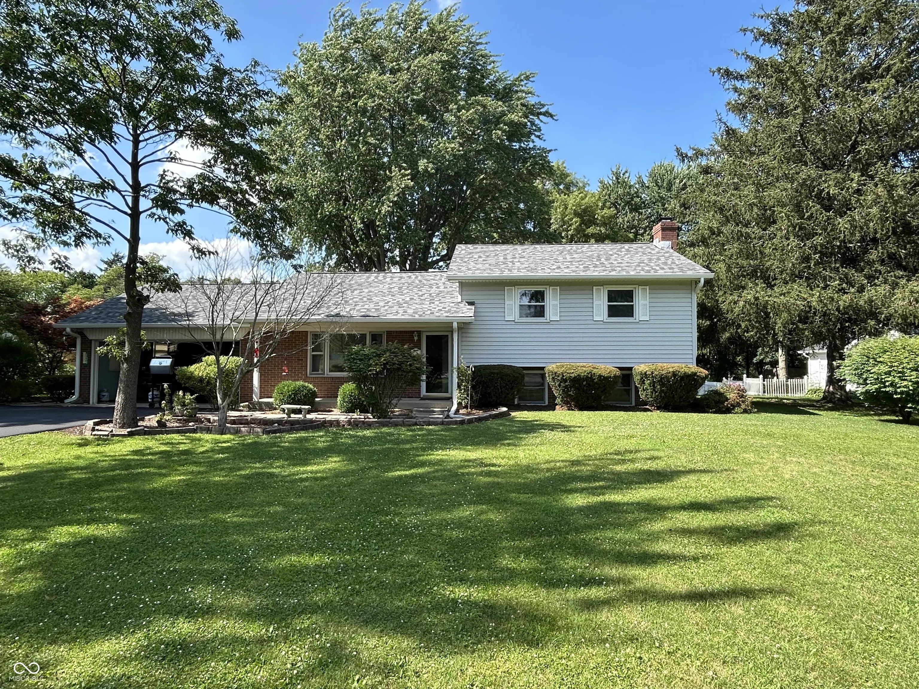 134 W Sr 234, Jamestown