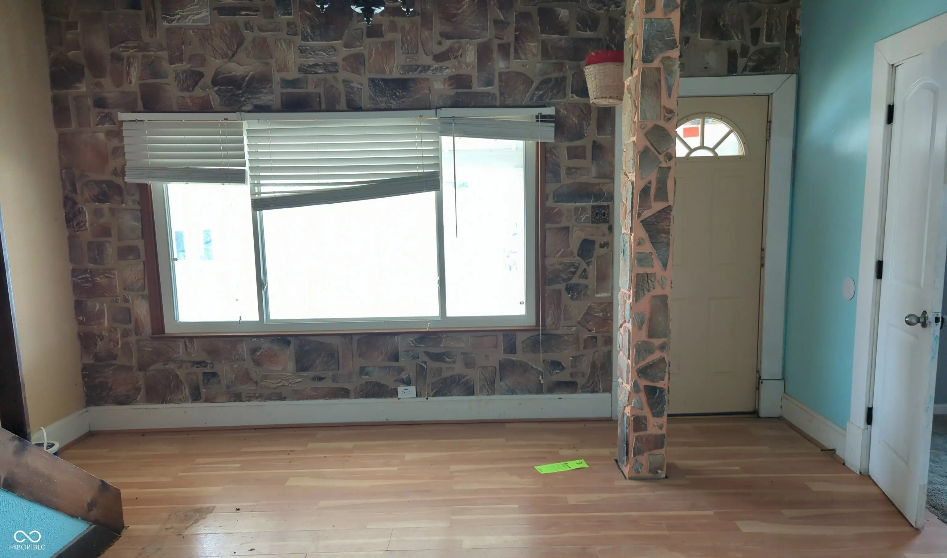 709 S Holland Street MLS 22057108 No Subdivision photo 3